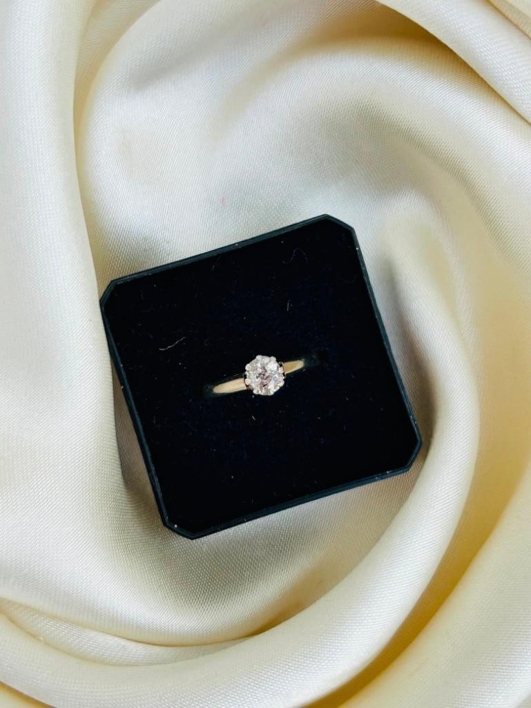Chunky 18ct Yellow Gold Diamond Solitaire Ring - 5