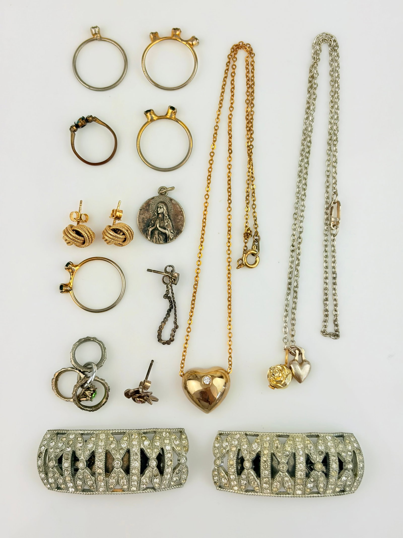 Mixed Lot - Clips, Rings, Necklaces etc (1 of 6)
