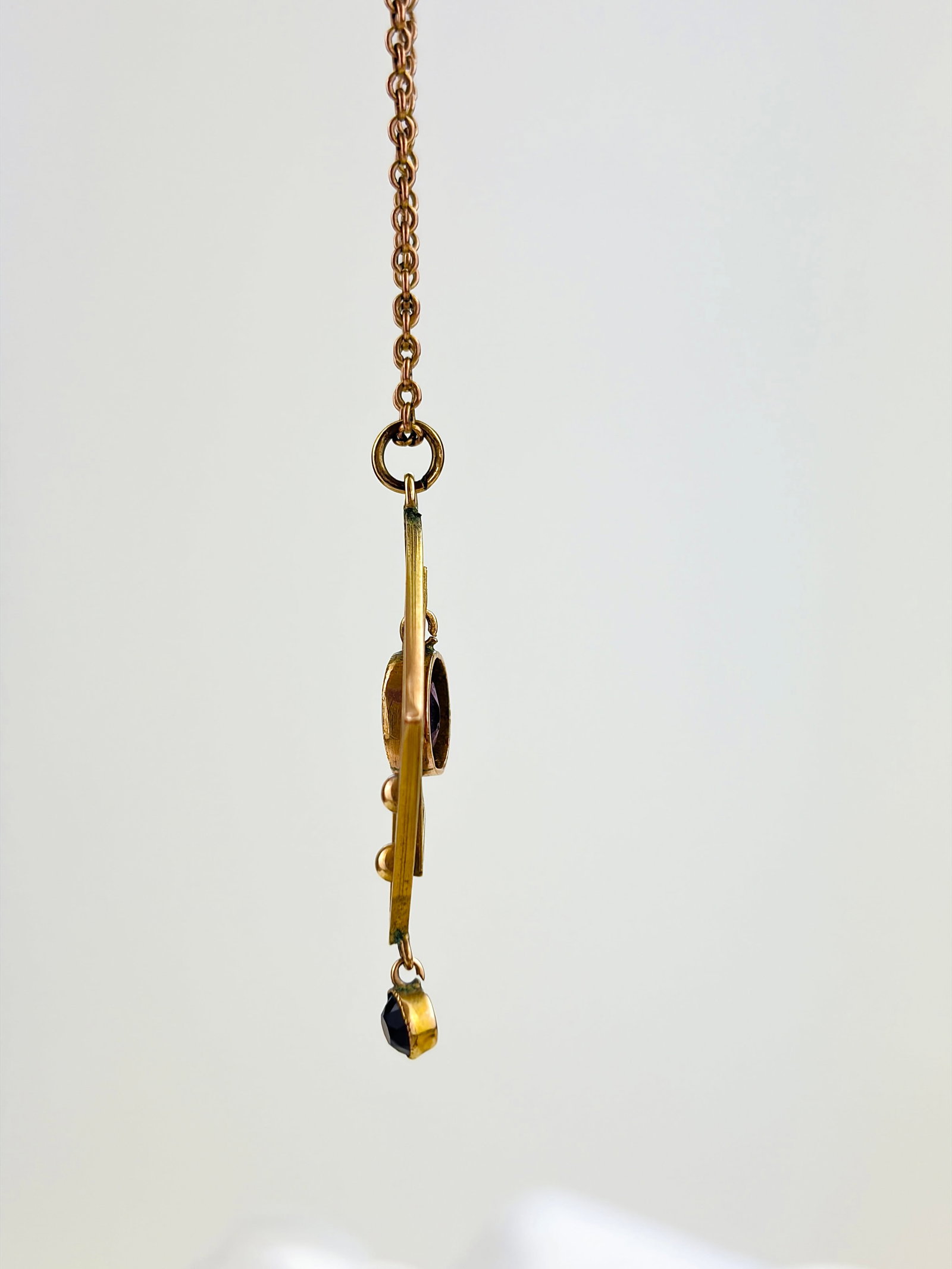 ANTIQUE 9CT YELLOW GOLD AMETHYST PENDANT ON CHAIN - 3
