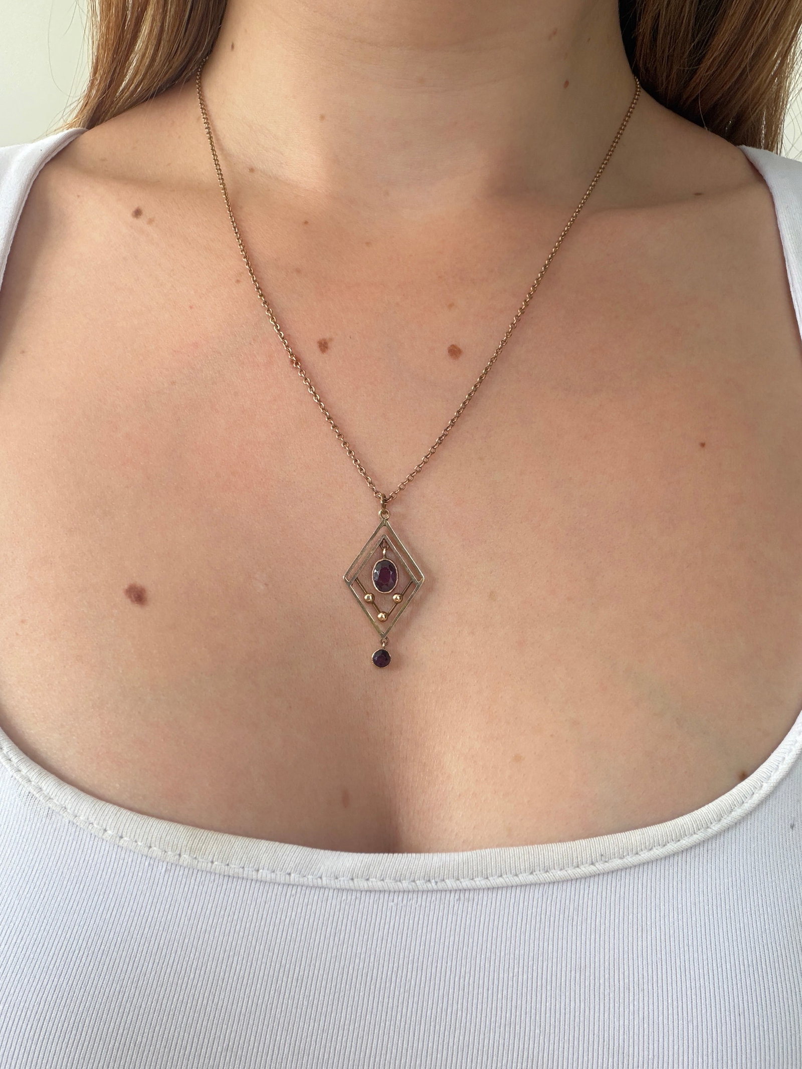 ANTIQUE 9CT YELLOW GOLD AMETHYST PENDANT ON CHAIN - 7