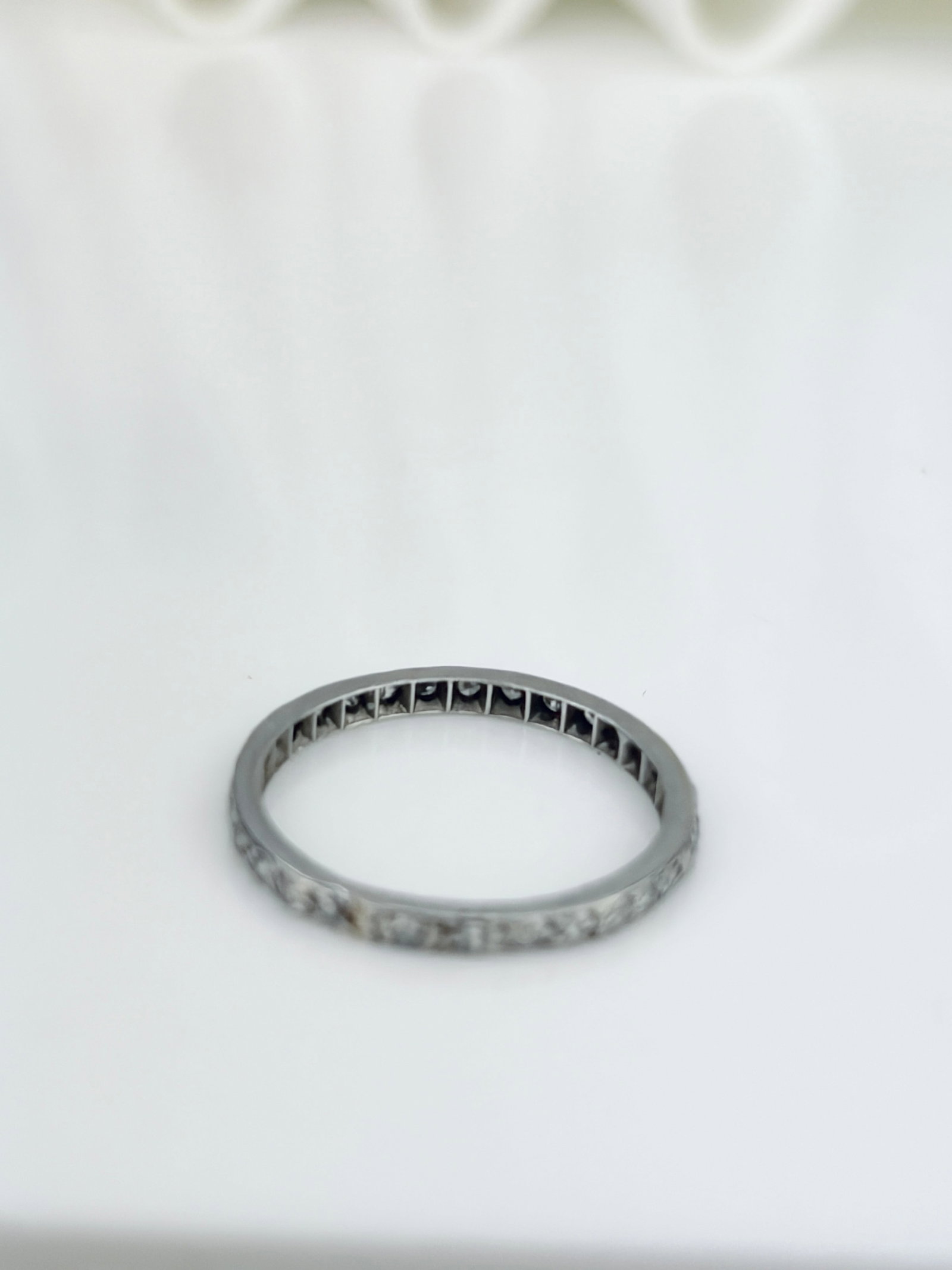 Sweet Antique Art Deco 18ct White Gold Diamond Full Eternity Band Ring - 3