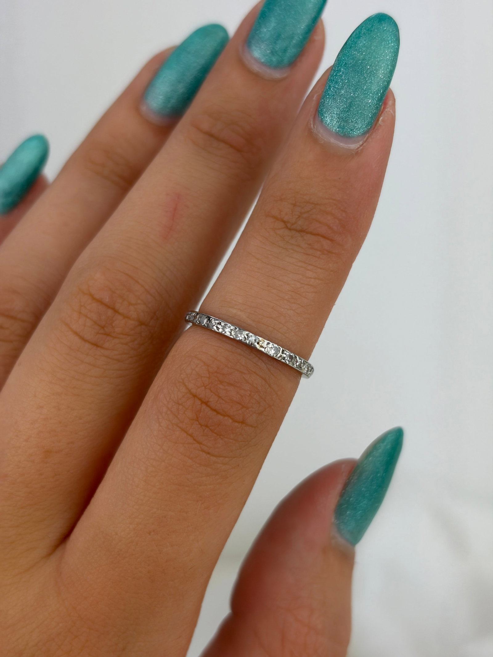Sweet Antique Art Deco 18ct White Gold Diamond Full Eternity Band Ring - 7