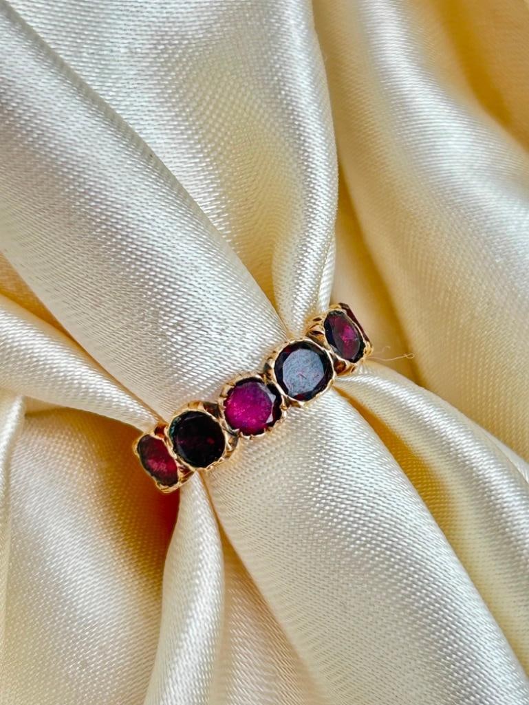Georgian Era Flat Cut Garnet Full Hoop / Eternity Band Ring in Gold - 8