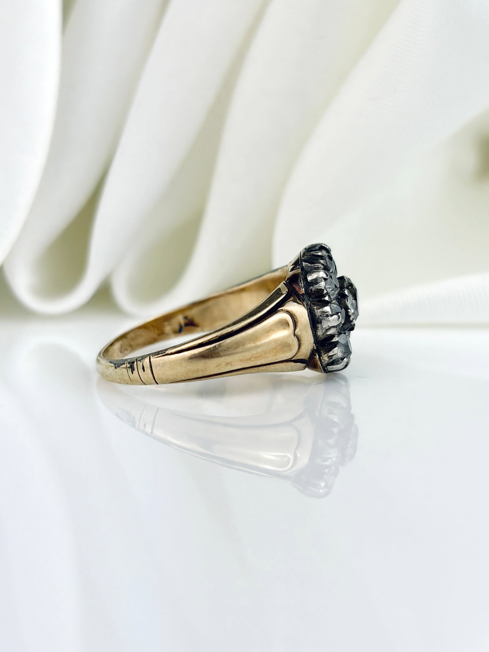 Antique Georgian Era 9ct Gold And Silver Set Diamond Cluster Ring - 4