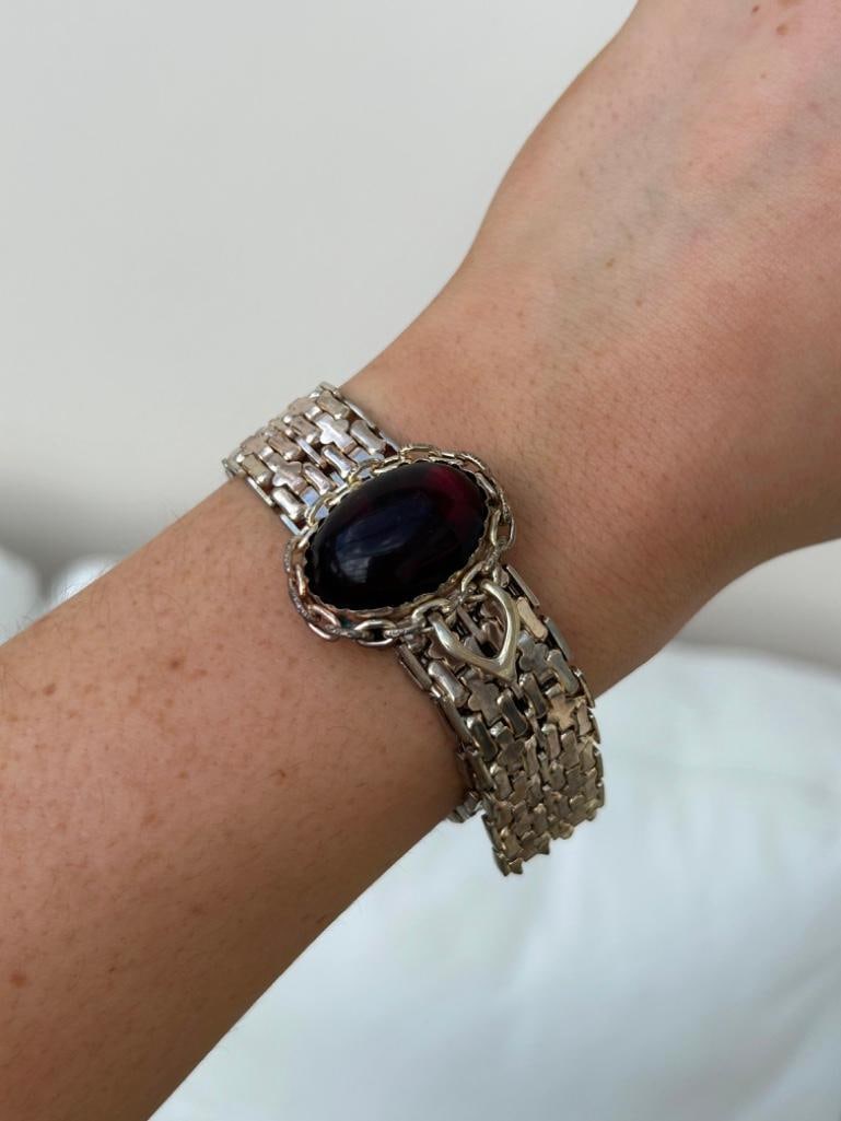 Chunky Antique Bracelet: Chunky Antique Bracelet gorgeous chunky bracelet!! measurements length 24cm width 17mm weight 55.71g