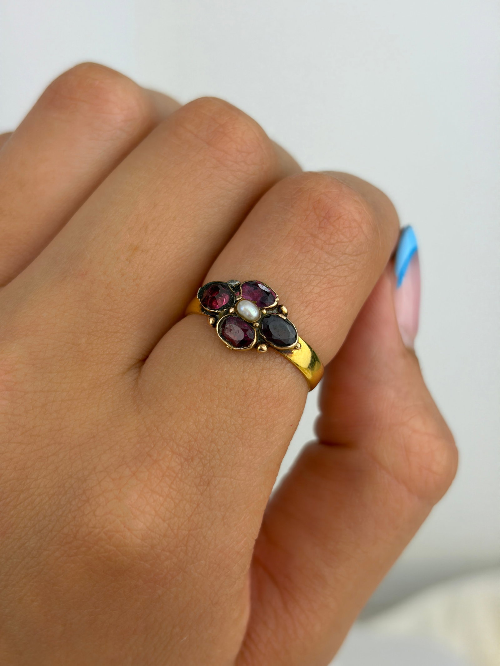 Antique 22ct Yellow Gold Garnet and Pearl Cluster Ring - 6
