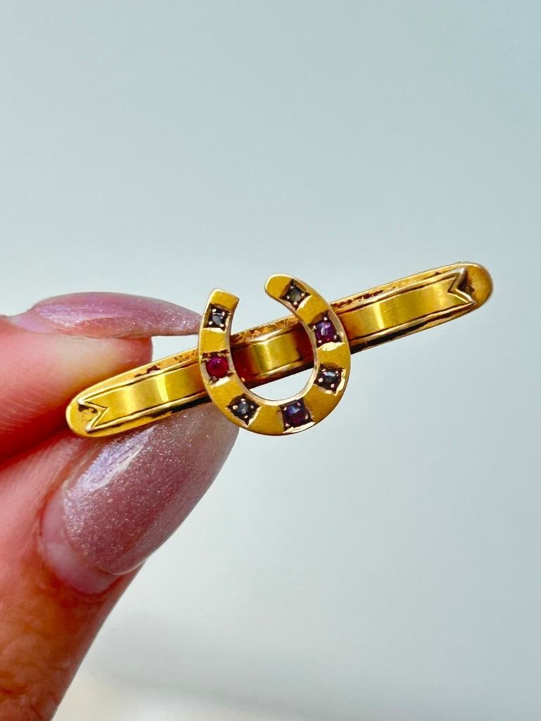 Antique 18ct Yellow Gold Ruby and Diamond Horseshoe Brooch in Antique Box - 6