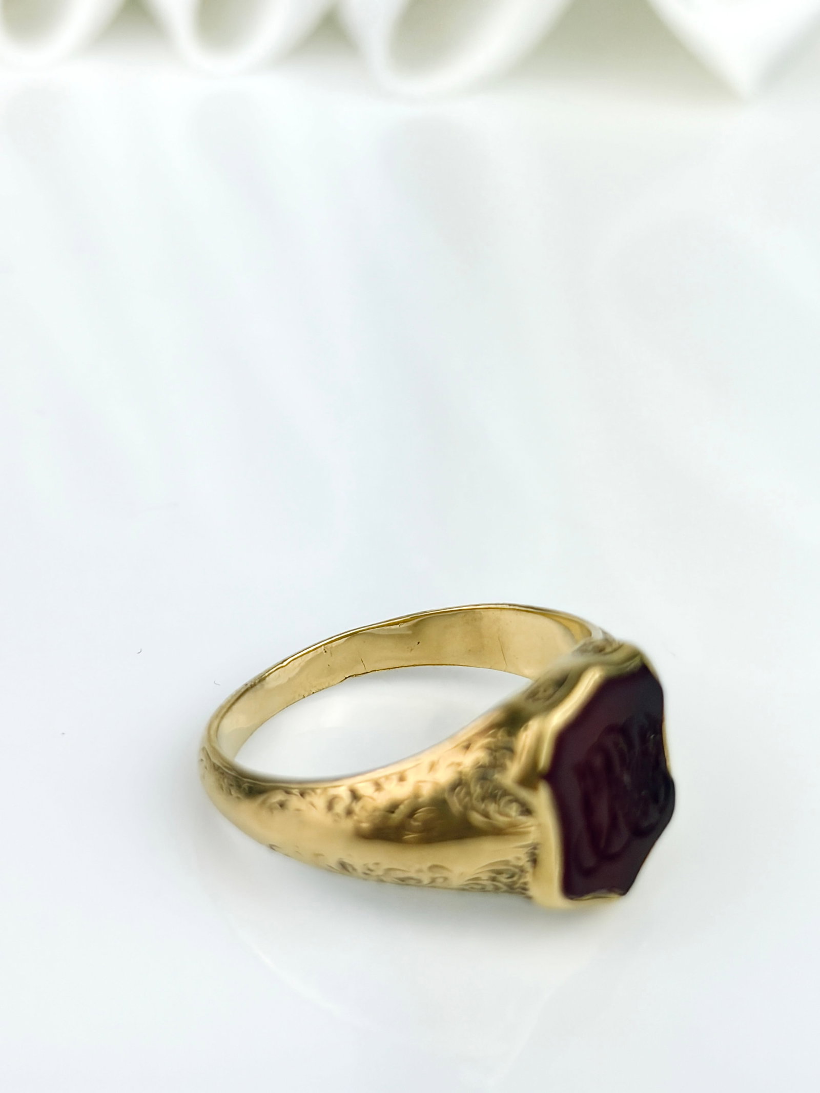 Antique c.1850 18ct Yellow Gold Carnelian Carved Initials Intaglio Ring - 4