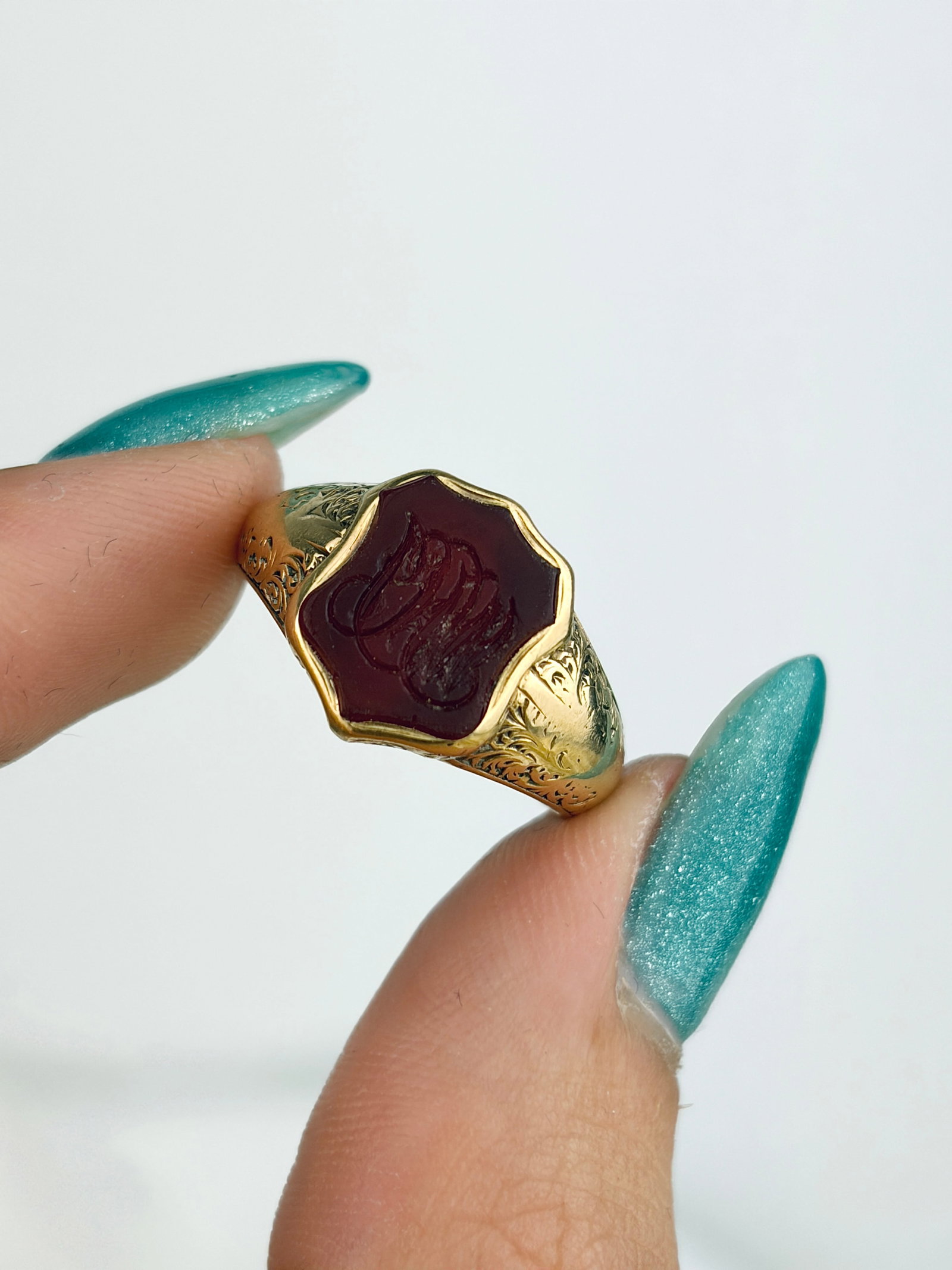 Antique c.1850 18ct Yellow Gold Carnelian Carved Initials Intaglio Ring - 5