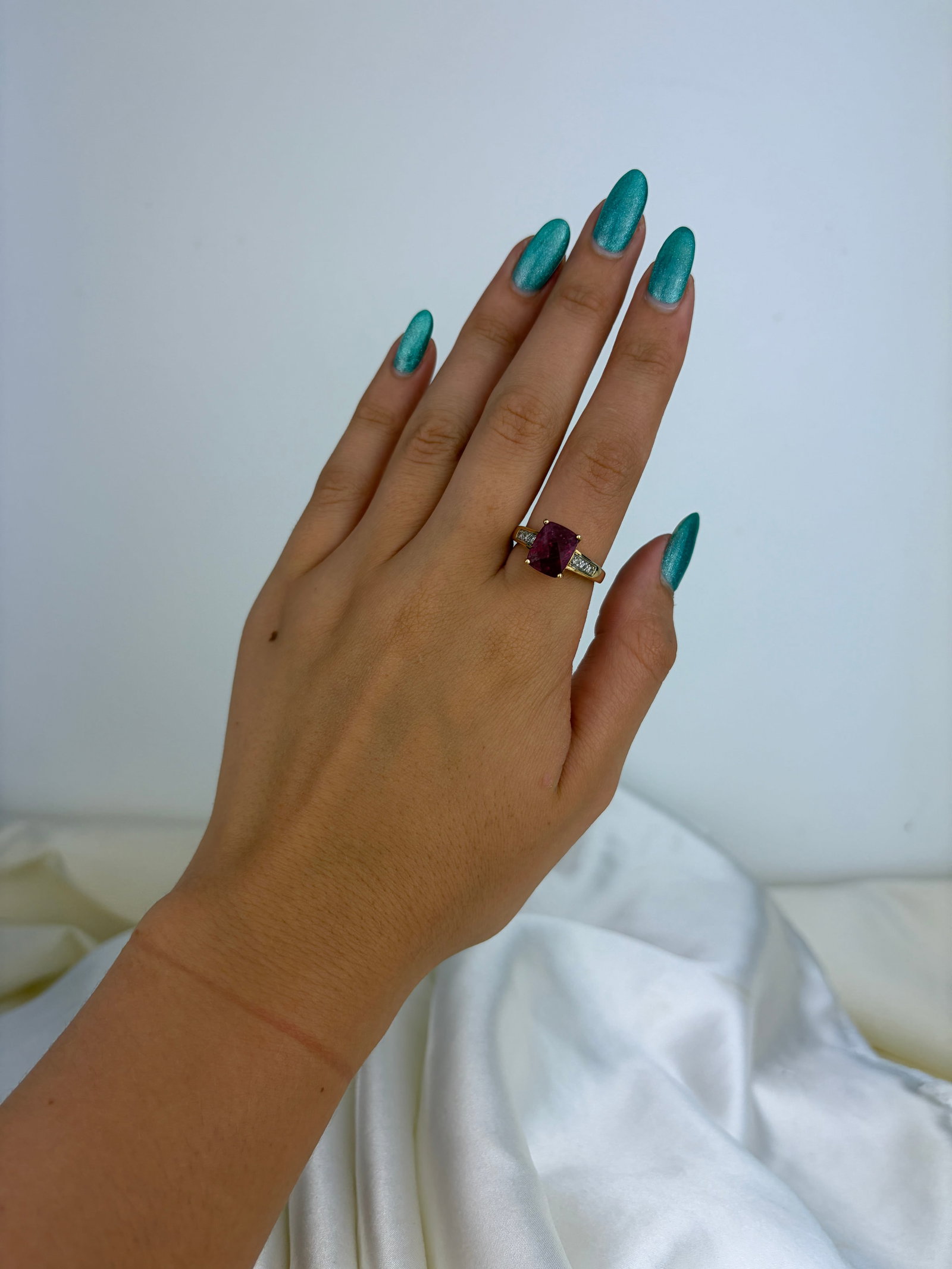 Vintage 14ct Yellow Gold Pink Tourmaline and Diamond Ring - 7