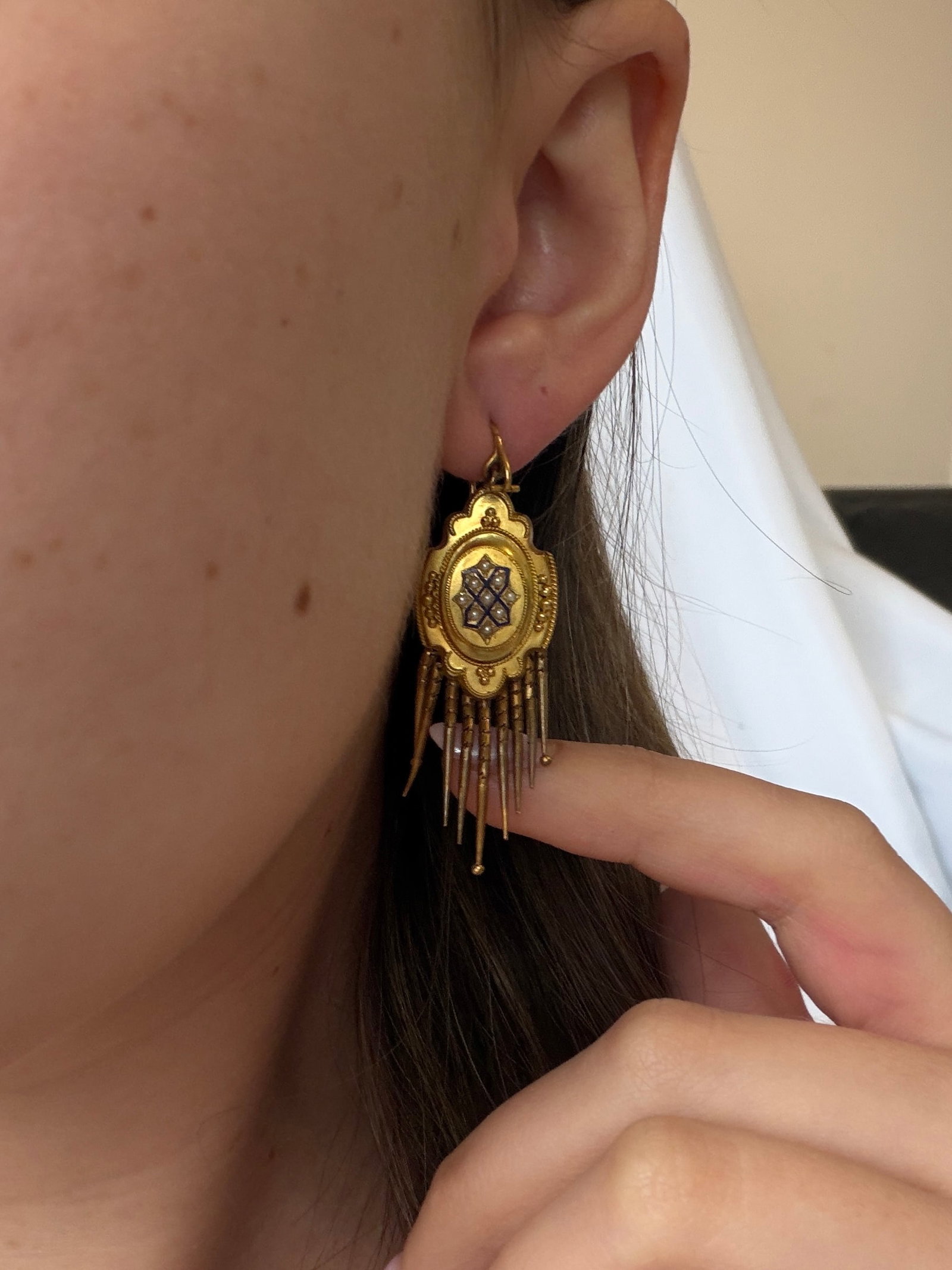 Antique 15ct yellow gold pearl , enamel and diamond fringe earrings and brooch boxed set - 12