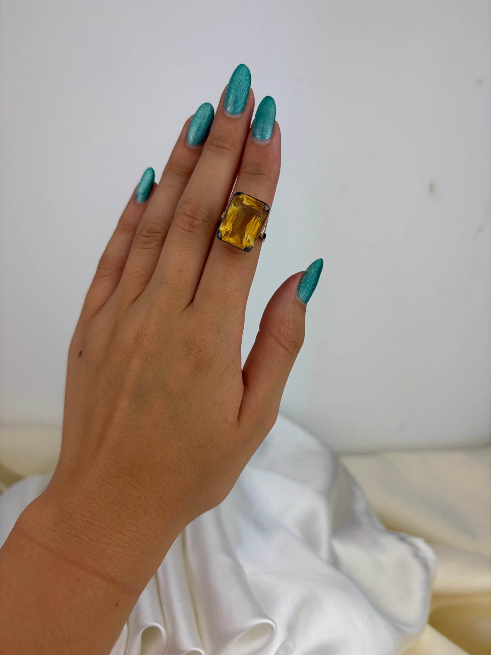 Vintage Large 9ct Yellow Gold Citrine Cocktail Ring - 7