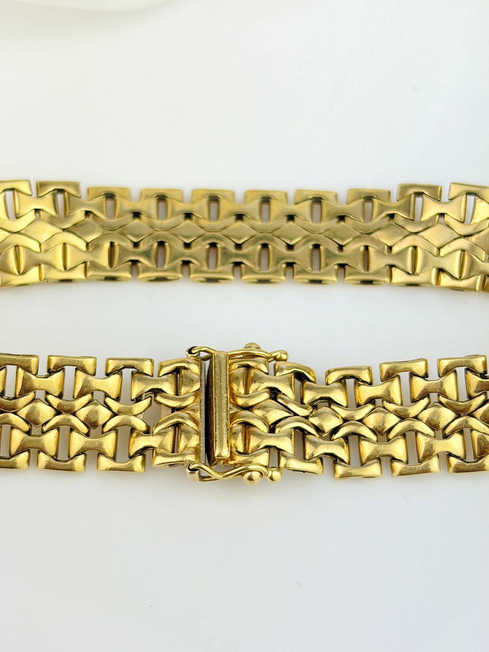 VINTAGE 18CT YELLOW GOLD CHUNKY UNIQUE LINK BRACELET - 10