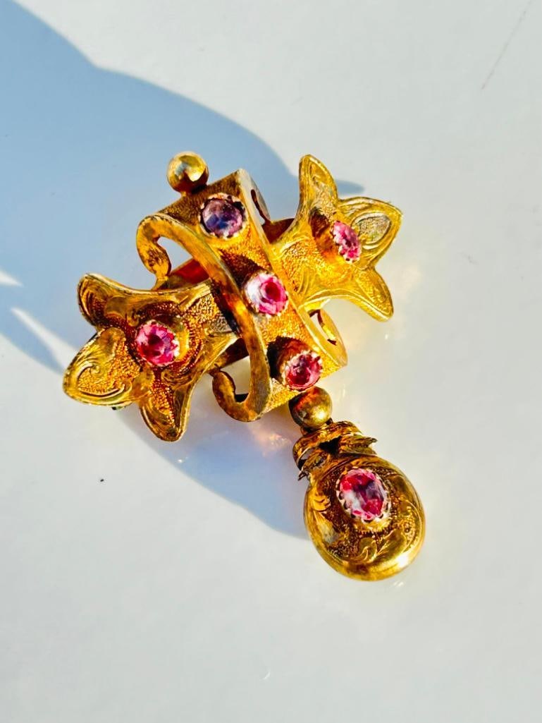 Antique Late Georgian Pink Paste Topaz Locket Back Double Brooch in 15ct Yellow Gold (1 of 6)