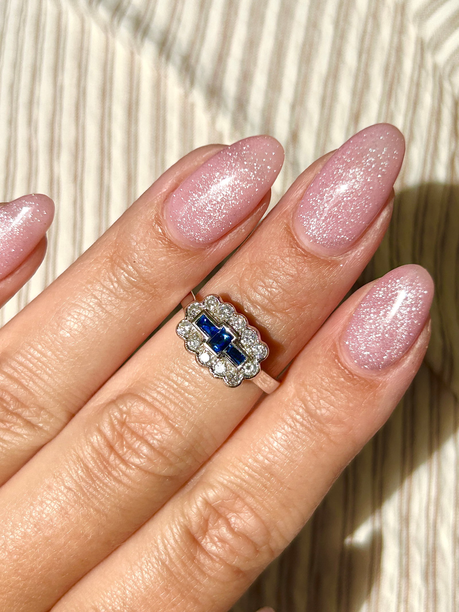 chunky 18ct white gold sapphire and diamond ring - 7