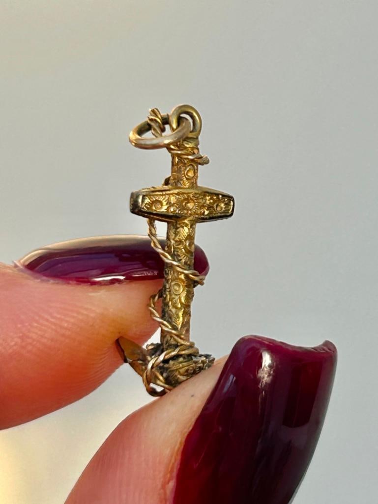 Antique Ornate Gold Anchor Charm / Pendant - 3