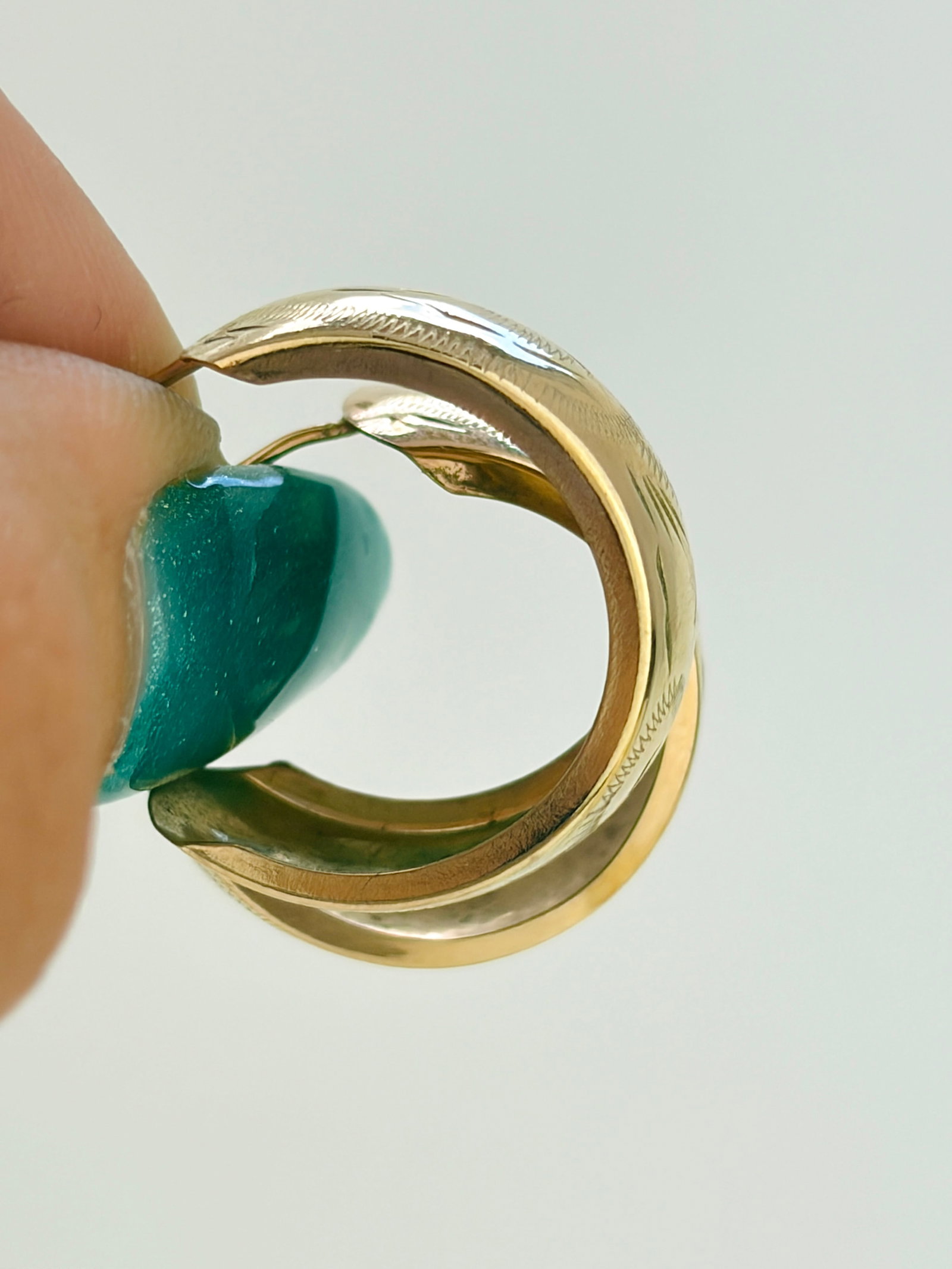 Vintage Wide Engraved Hoop Earrings in 9ct Yellow Gold - 2