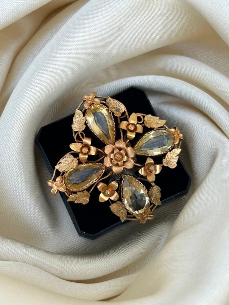 Antique Large Gold and Citrine Floral Brooch - 5