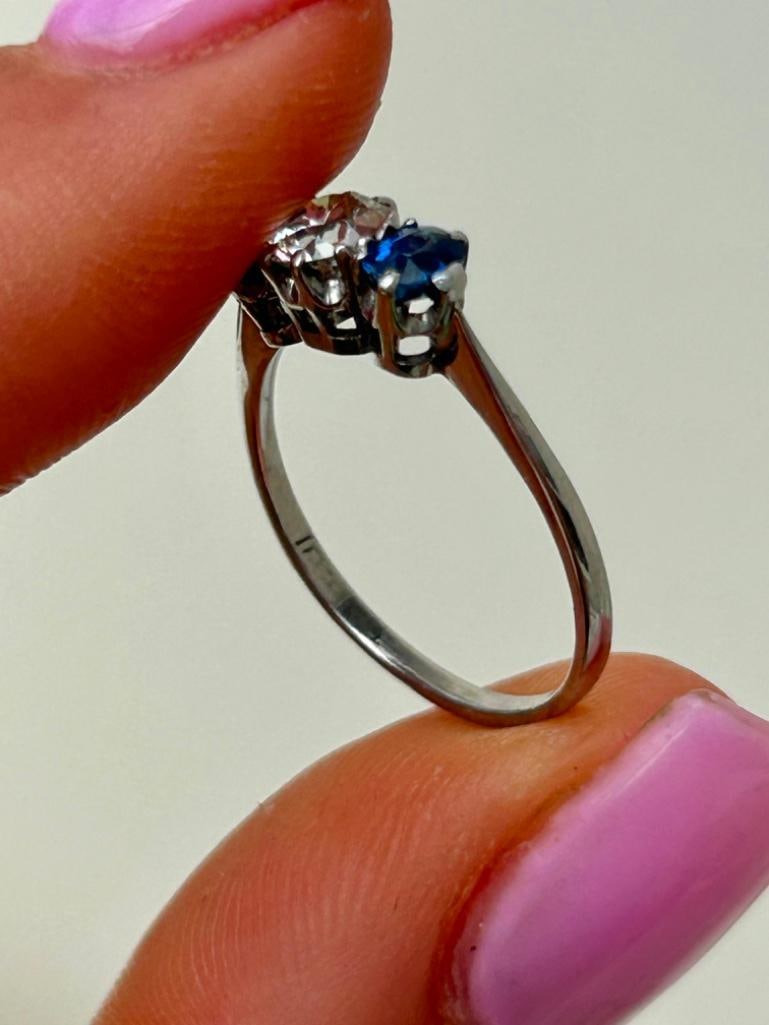 Antique 18ct Gold and Platinum Sapphire and Diamond 3 Stone Ring - 6
