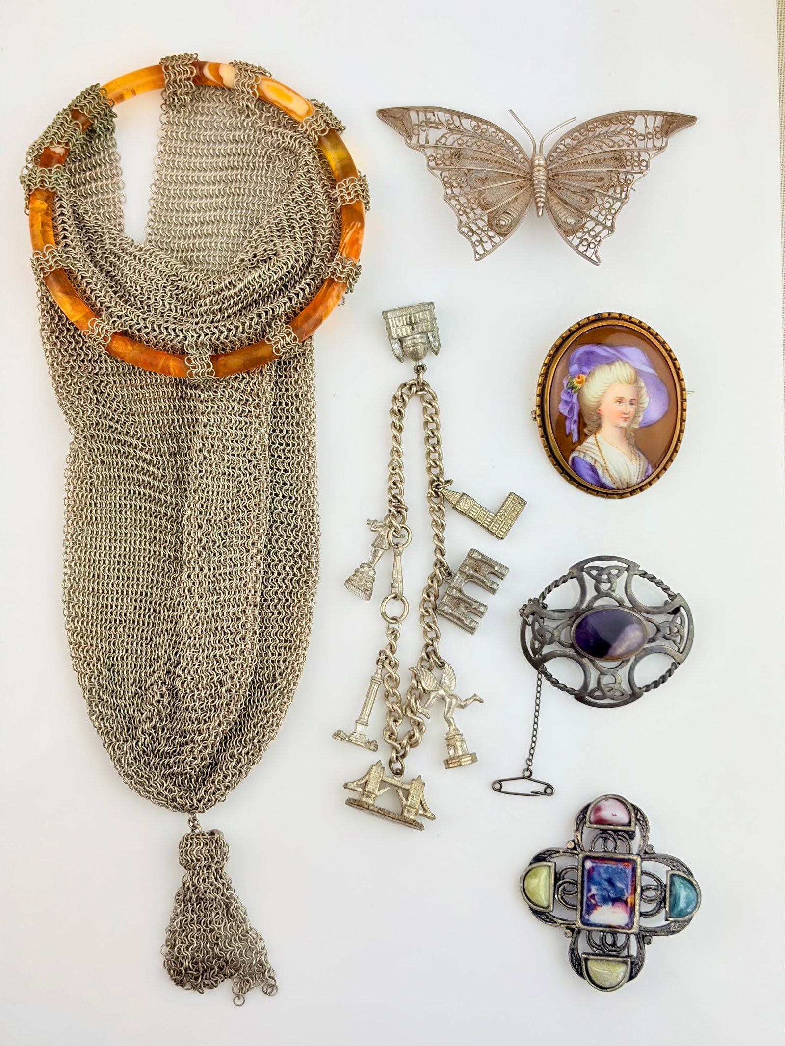 Mixed Lot - Silver Butterfly, Mesh Bag etc: Mixed Lot - Silver Butterfly, Mesh Bag etc