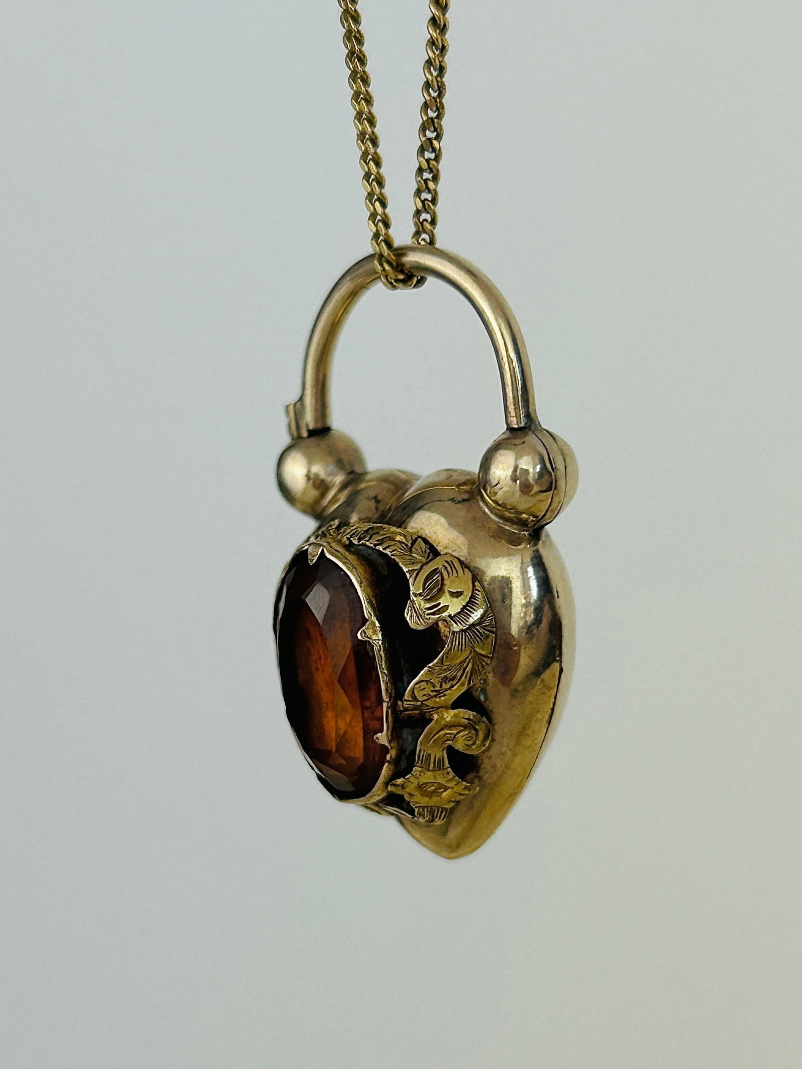 Antique 9ct Gold Citrine Locket Back Puffy Heart Padlock - 2