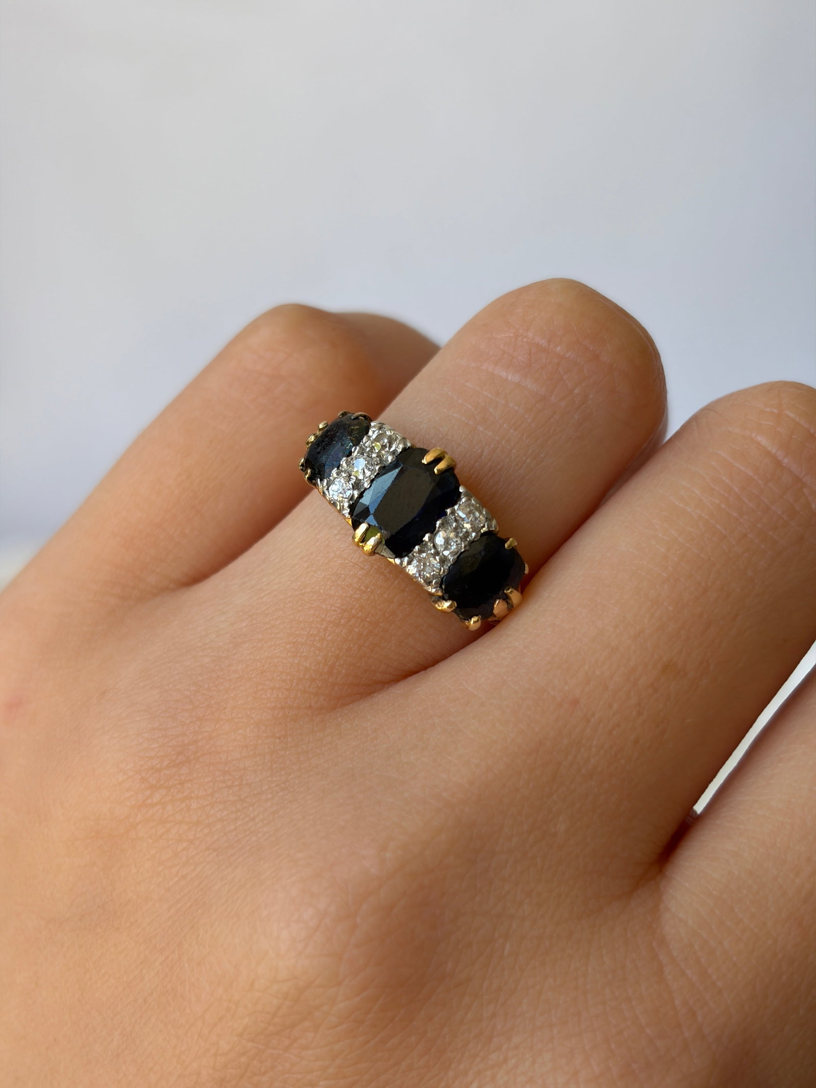 Chunky 18ct Yellow Gold Sapphire And Diamond Ring - 11
