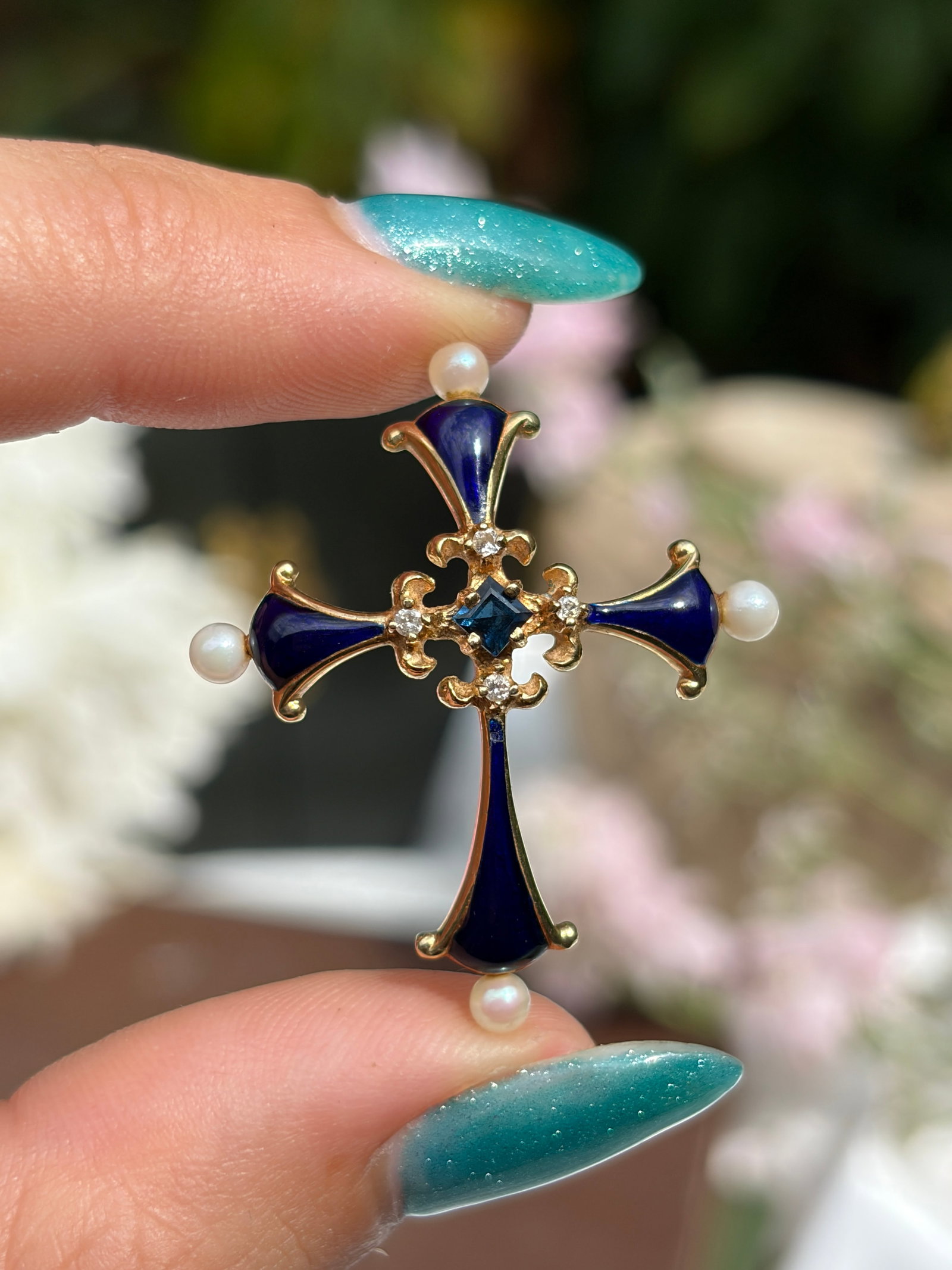 14k Yellow Gold Fabergé Sapphire, Pearl and Blue Enamel Cross Pendant - 9