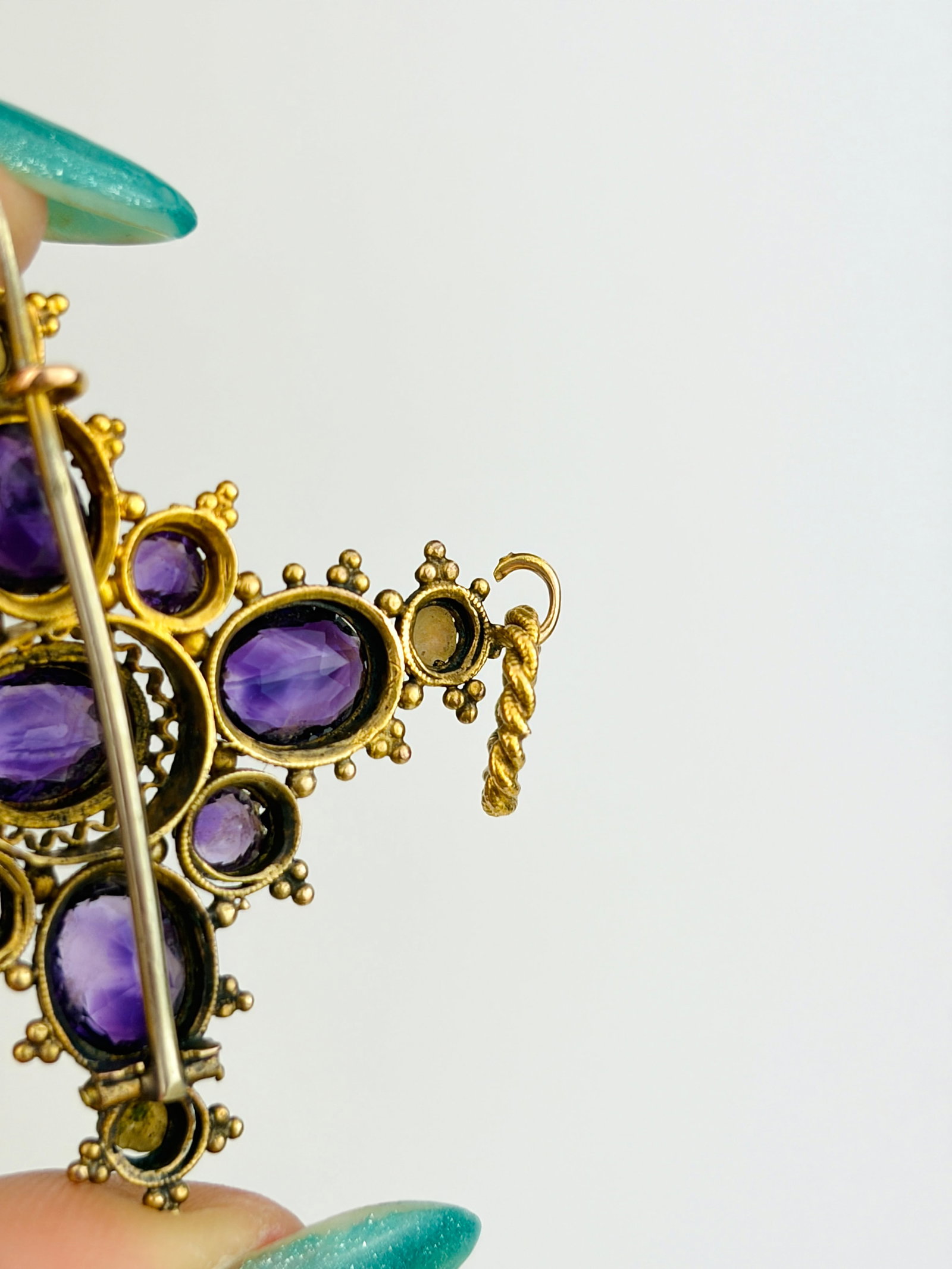 Georgian Era Boxed Amethyst and Pearl Pendant/Brooch in Gold - 6
