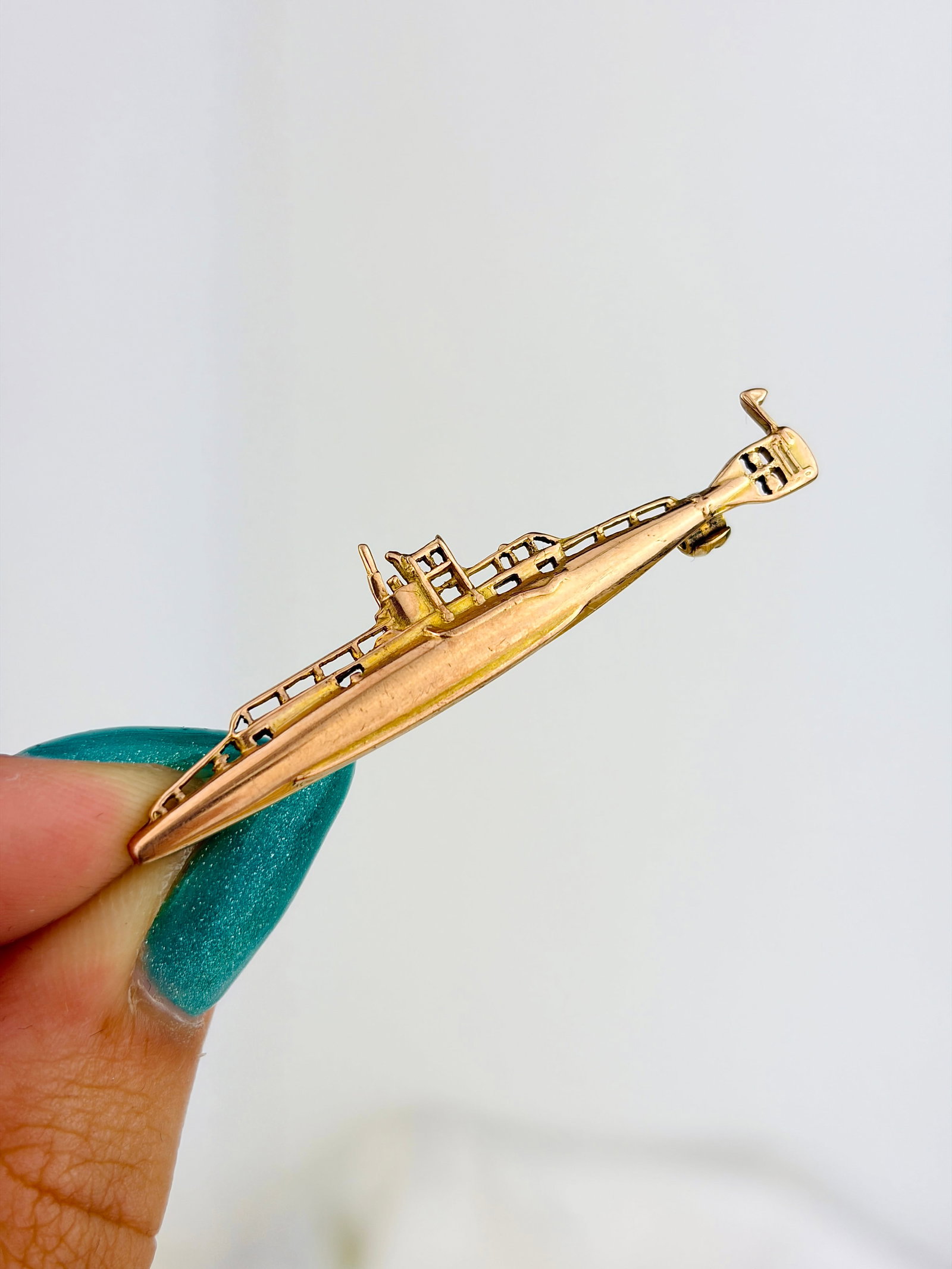 Rare WW1 9ct Yellow Gold Royal Navy Submarine Brooch c.1915 (1 of 5)