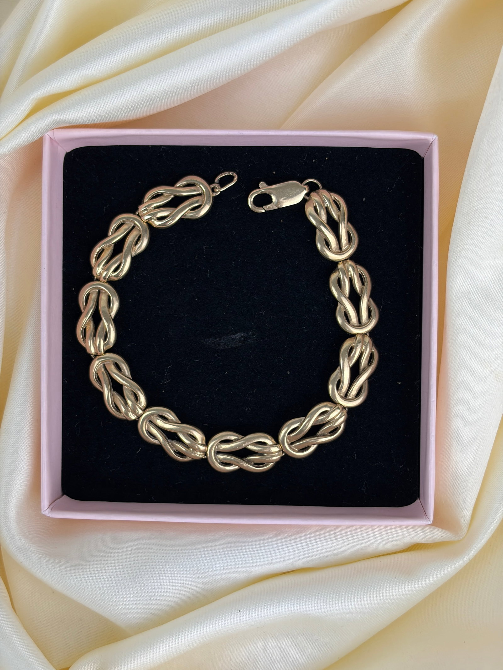 vintage 9ct gold infinity link bracelet - 6