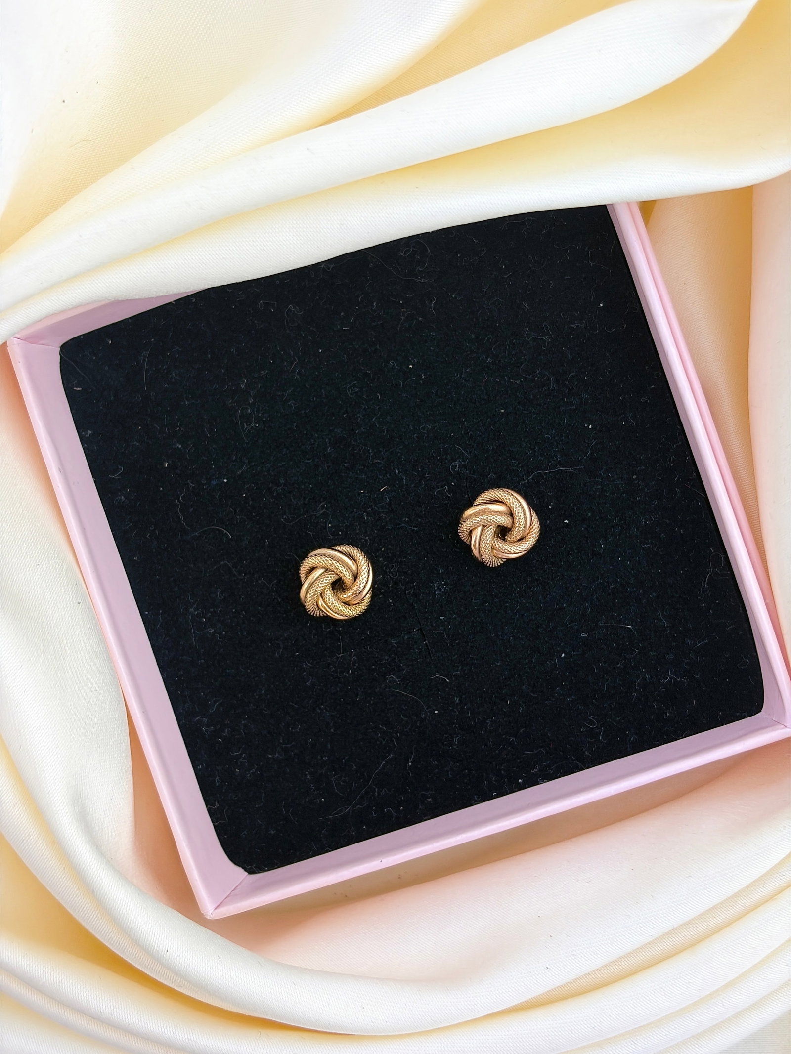 Vintage 9ct Yellow Gold Textured Twisted Knot Stud Earrings - 6