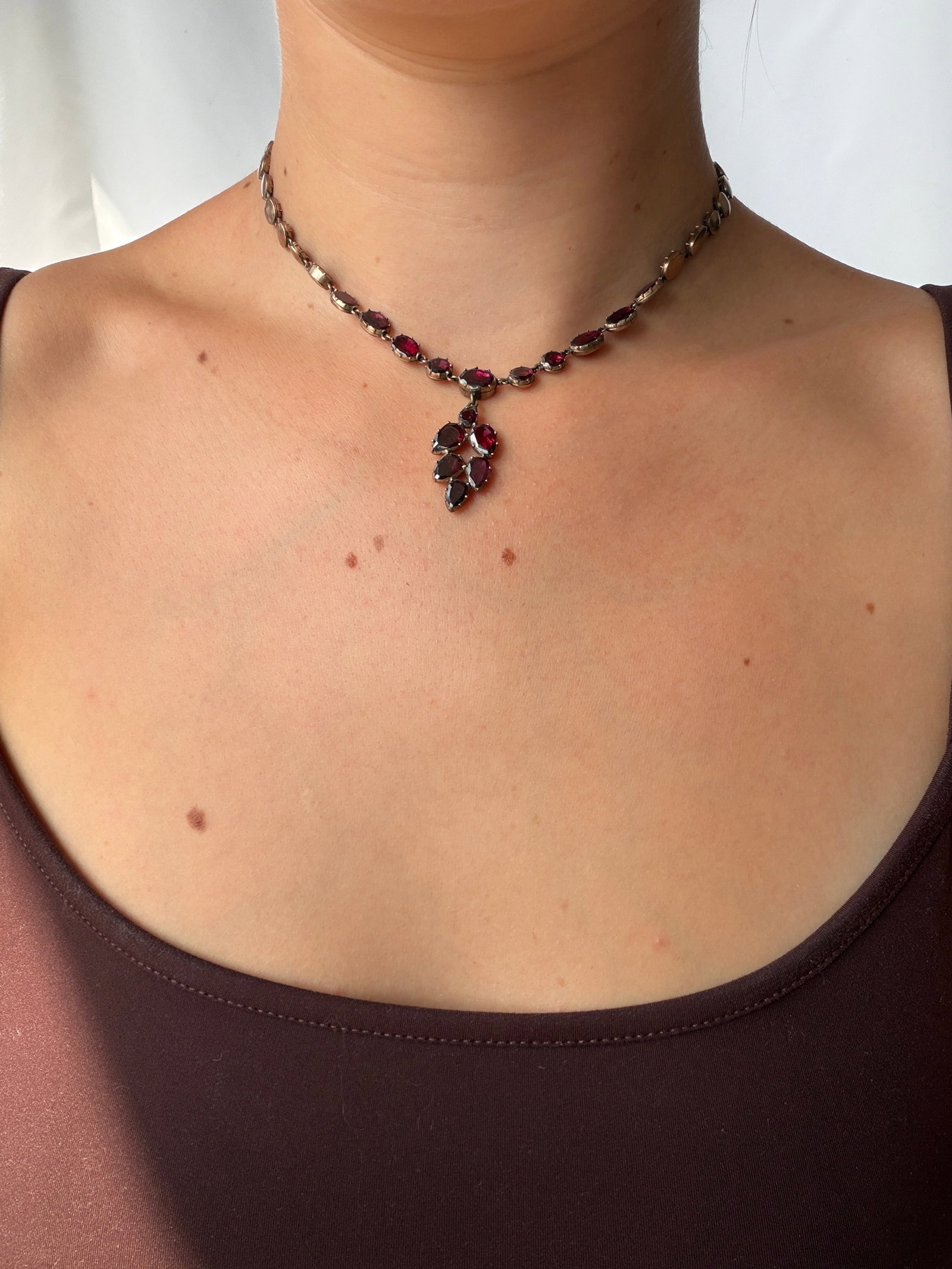 Antique Flat Cut Garnet Riviere Necklace with Drop in Gold - 6