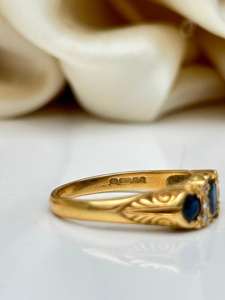 Chunky 18ct Yellow Gold Sapphire and Diamond 3 Stone Ring - 6