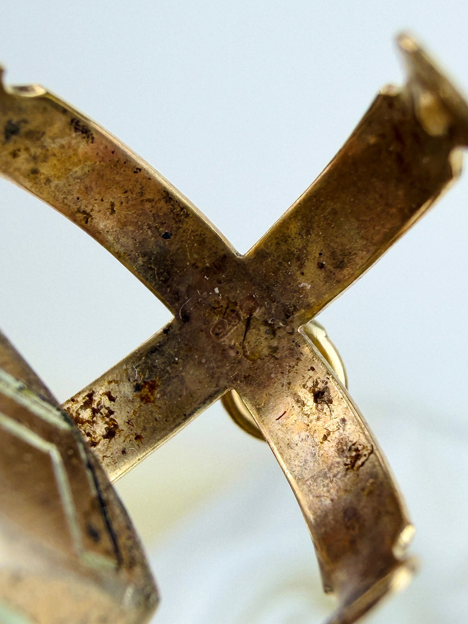 9ct Gold and Silver Masonic Opening Ball/Cross Pendant - 5