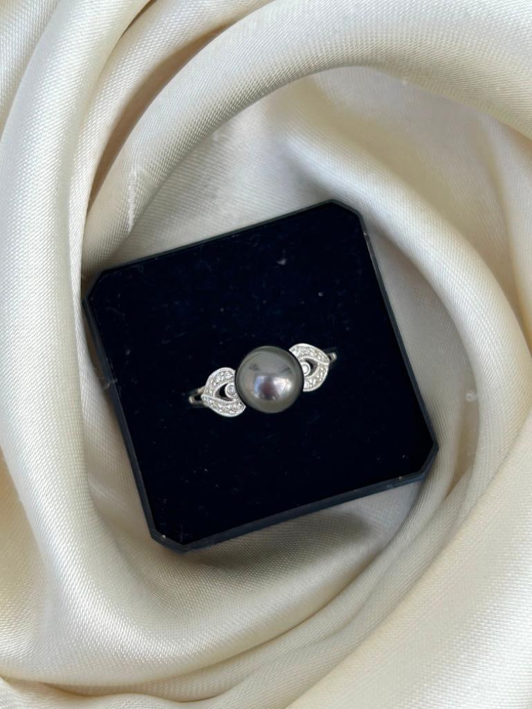 14ct White Gold South Sea Pearl and Diamond Ring - 4