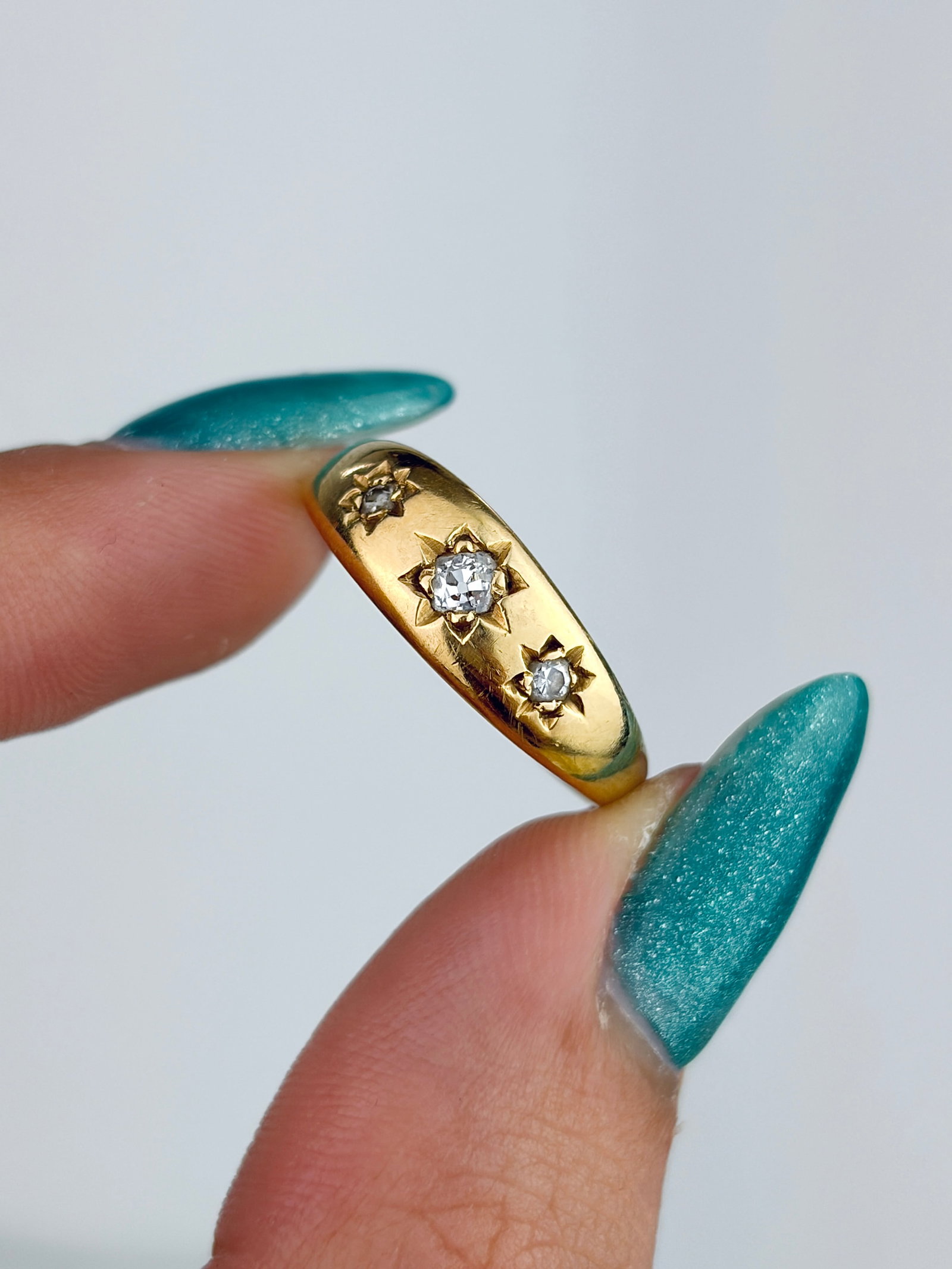 Antique Victorian Era 18ct Yellow Gold Diamond 3 Stone Star Ring - 5