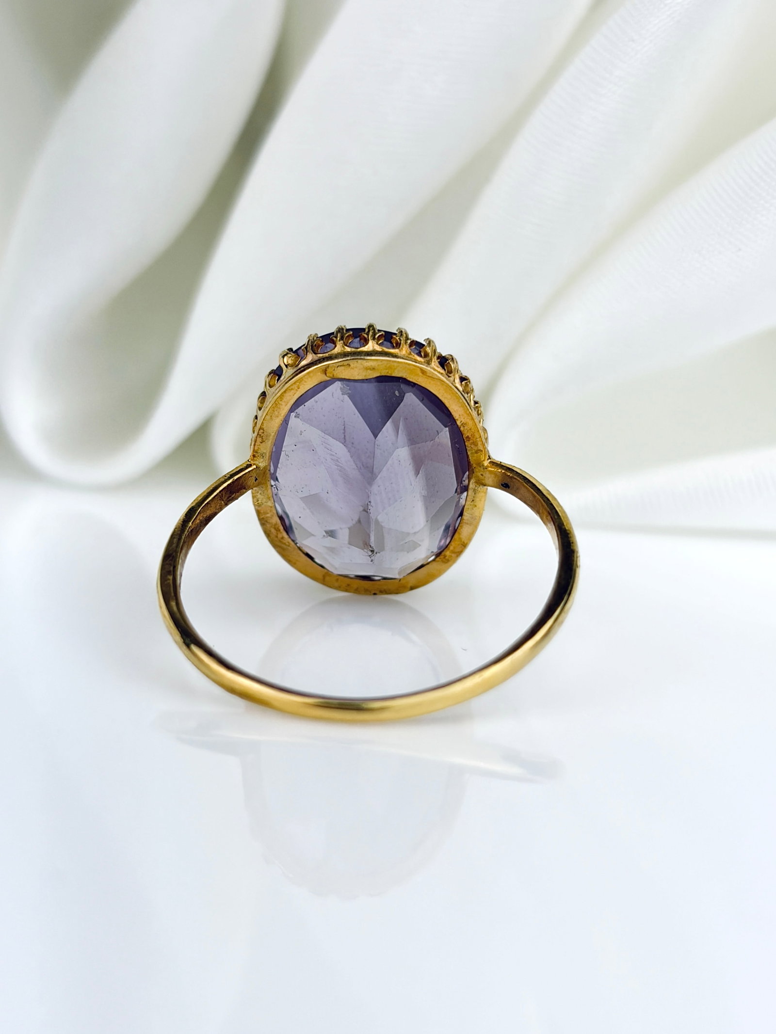 Antique Large Amethyst Solitaire Ring in Gold - 3