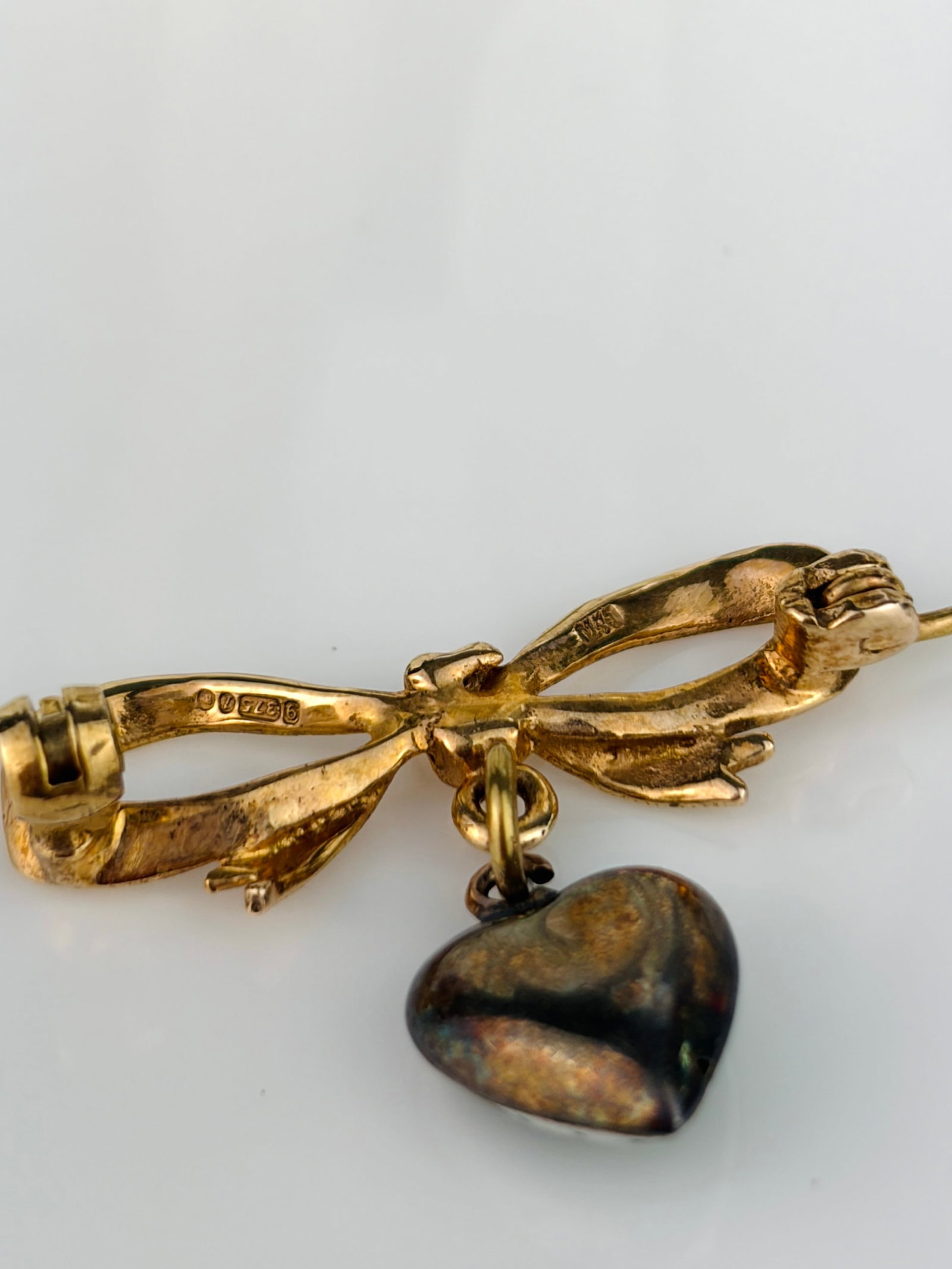 Sweet Antique Bow Brooch with Hanging Enamel Heart - 4