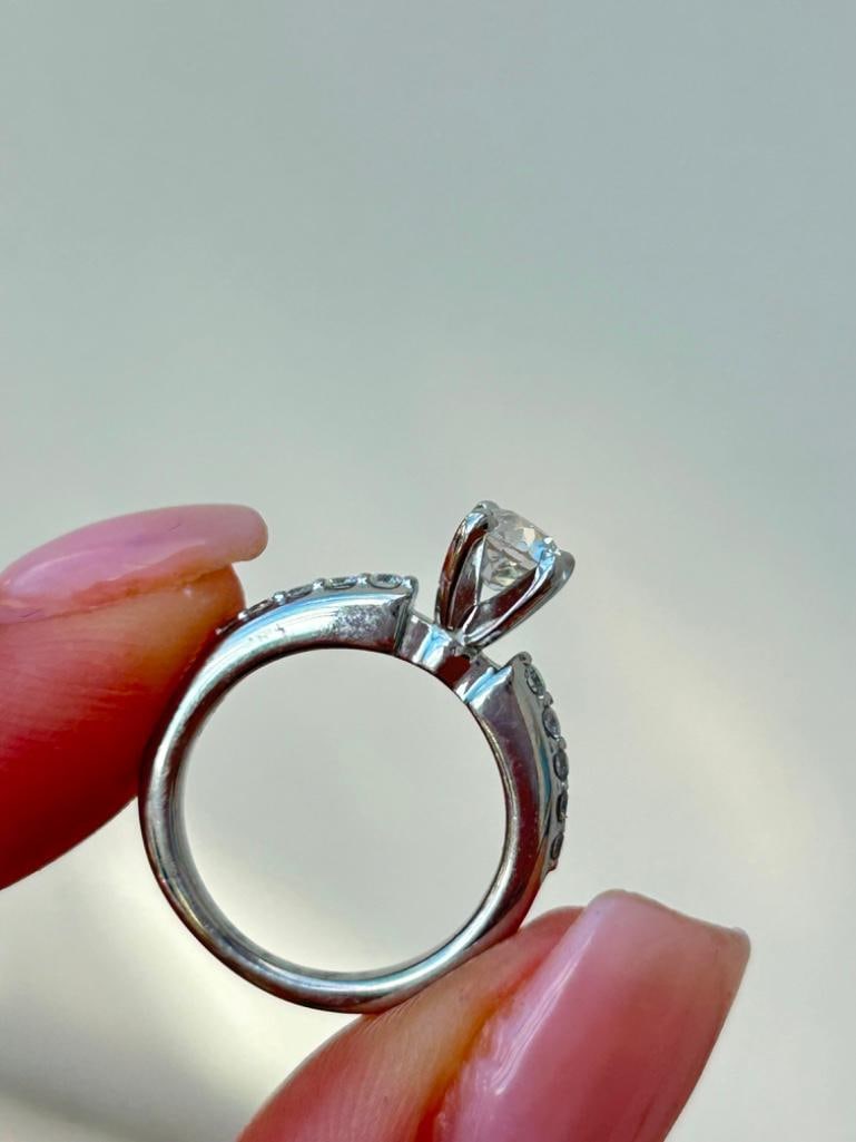 *Vintage Diamond and Platinum Solitaire Ring - 12