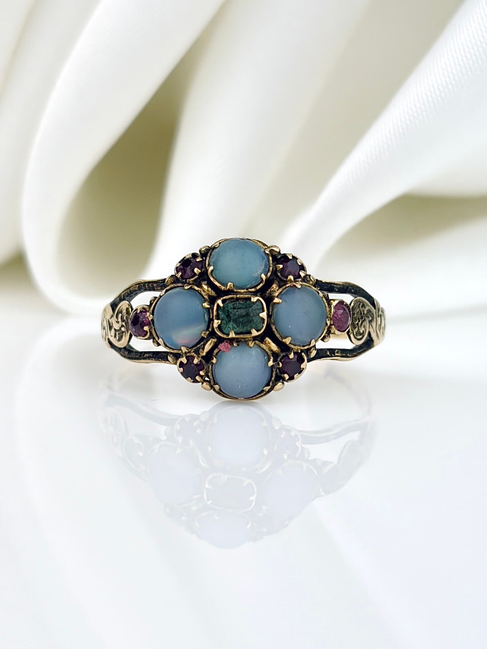 Antique 15ct Yellow Gold Emerald, Ruby and Opal Cluster Ring (1 of 9)