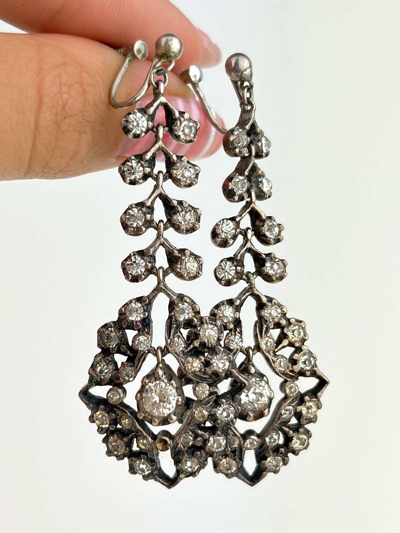 Antique Silver Paste Drop Earrings: Antique Silver Paste Drop Earrings Gorgeous drop earrings!