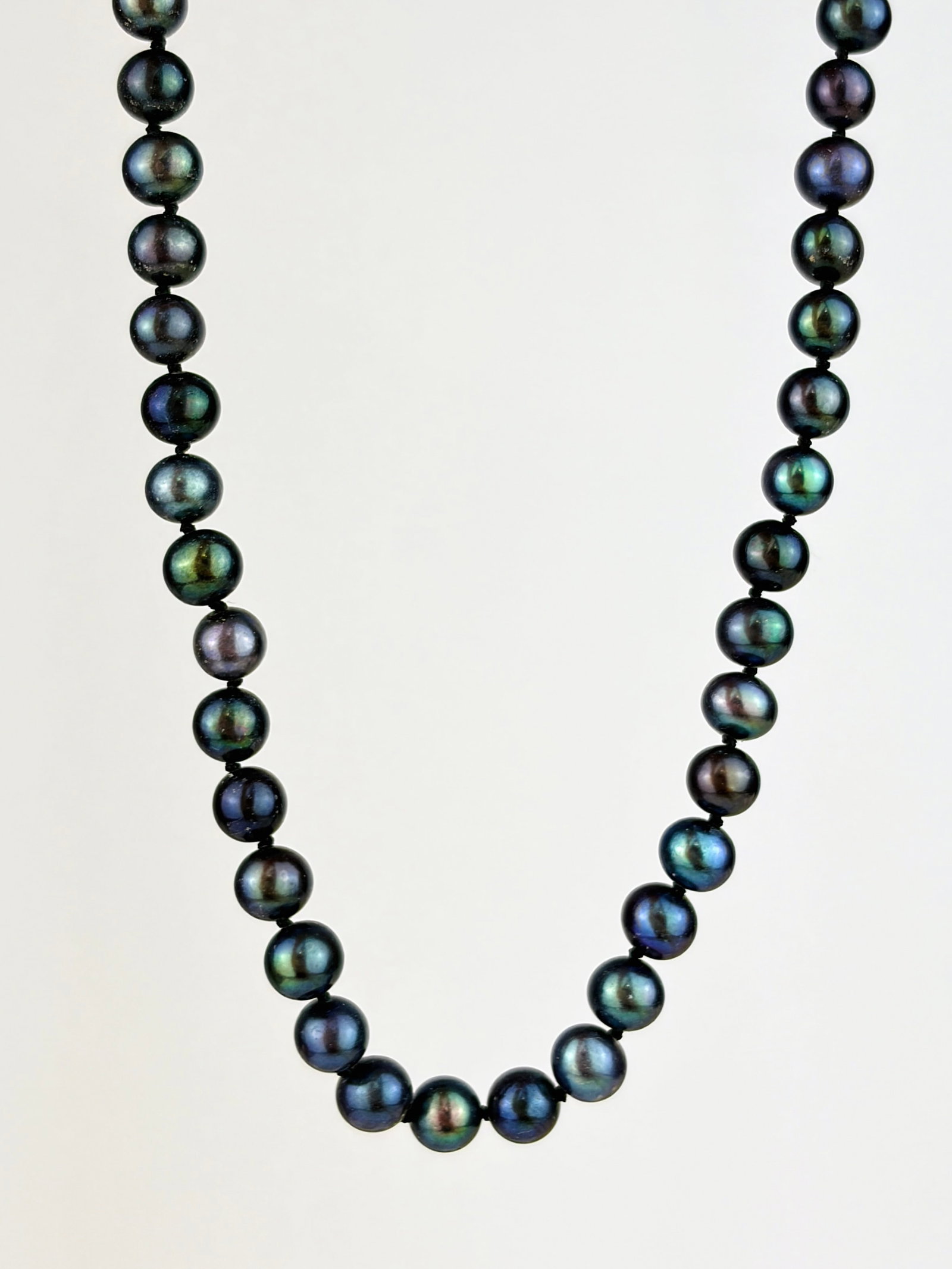 HEMATITE BEADED NECKLACE WITH 9CT GOLD CLASP (1 of 4)