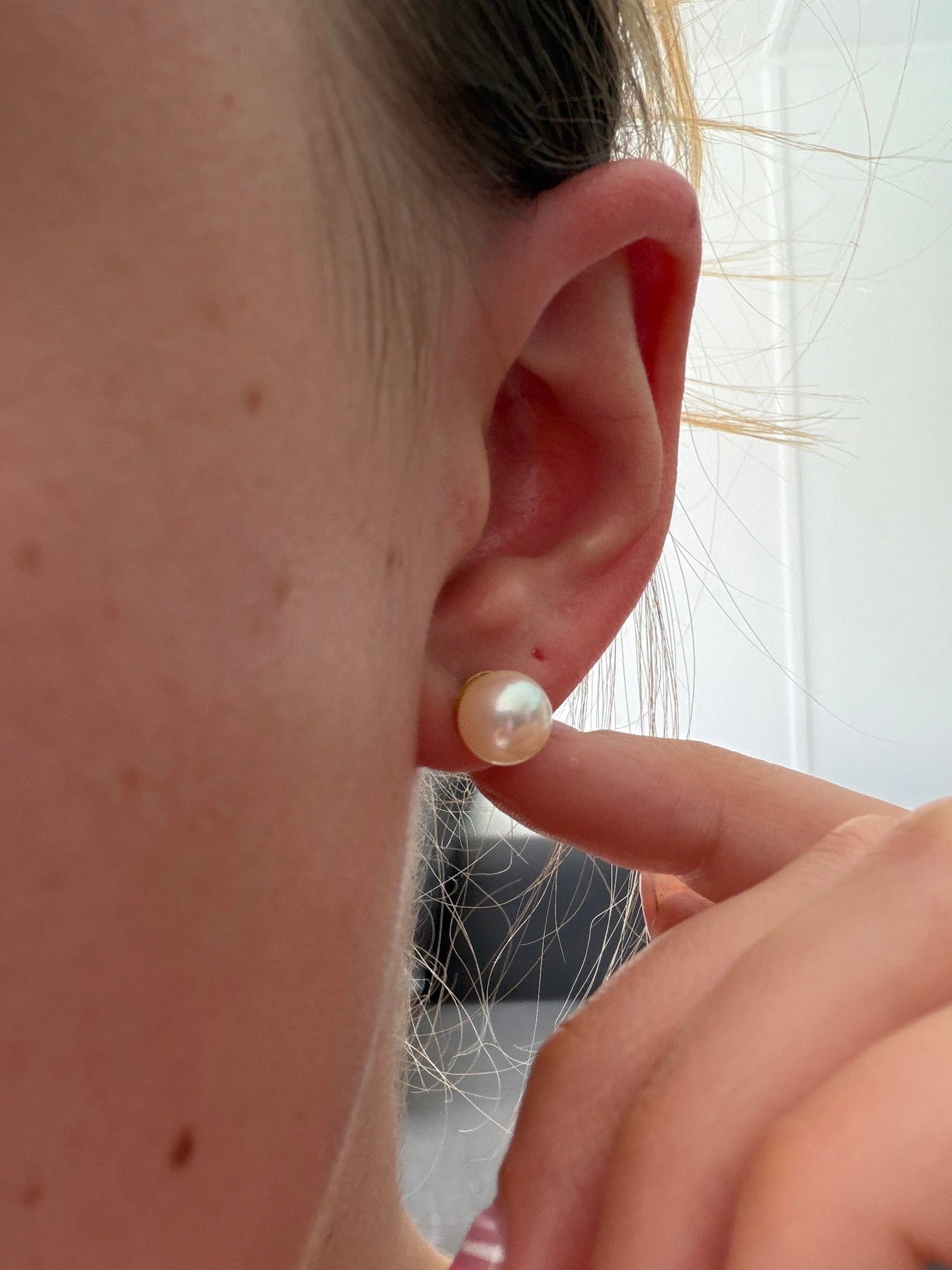 Pearl Gold Stud Earrings - 5