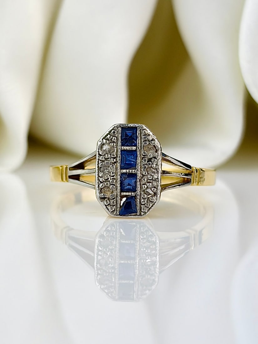 Art Deco Era Antique Sapphire and Diamond Panel Ring in 18ct Gold and Platinum: Art deco era antique sapphire an diamond panel ring in 18ct gold and platinum
