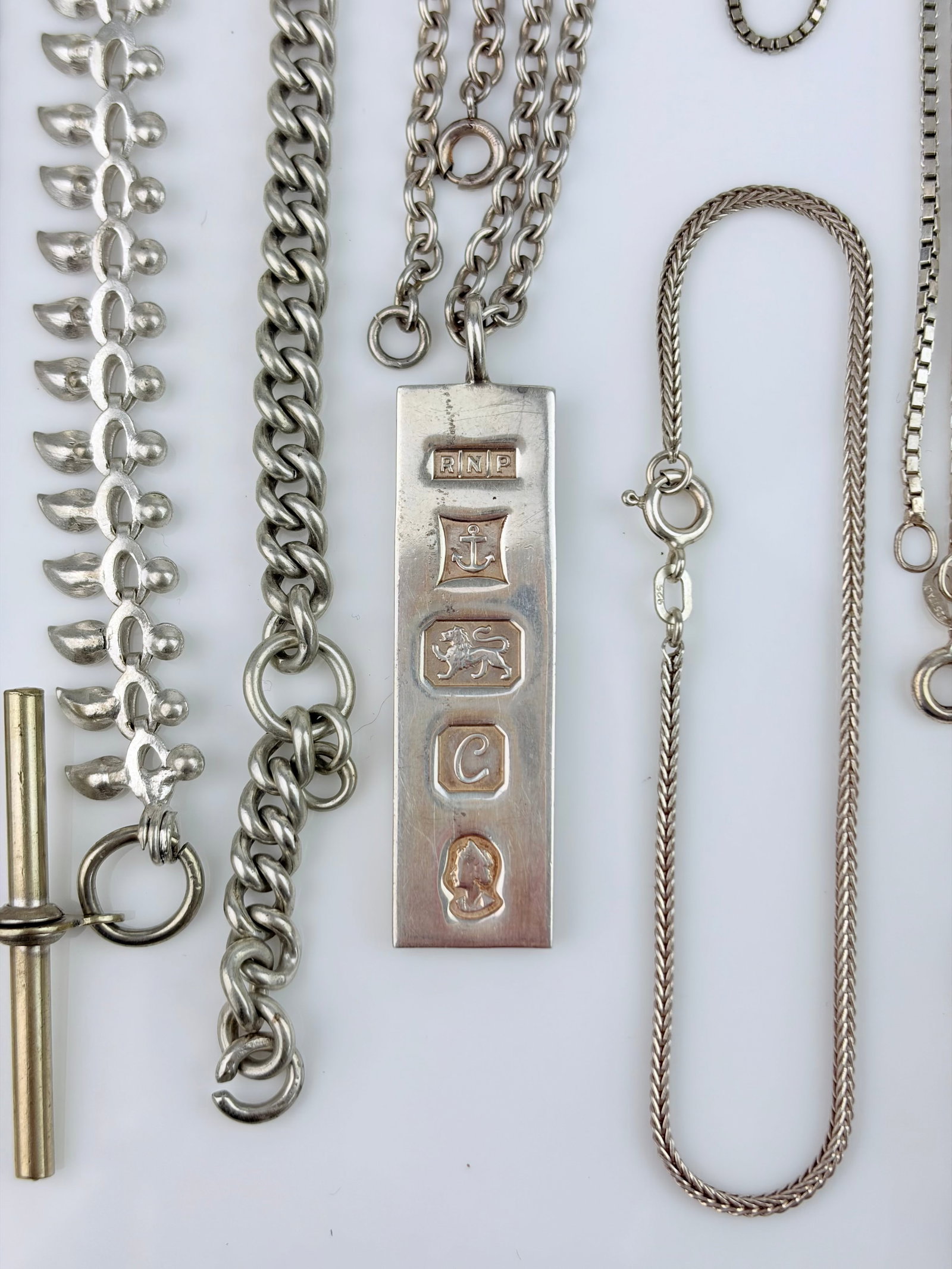 MIXED LOT SILVER CHAINS ETC - 3
