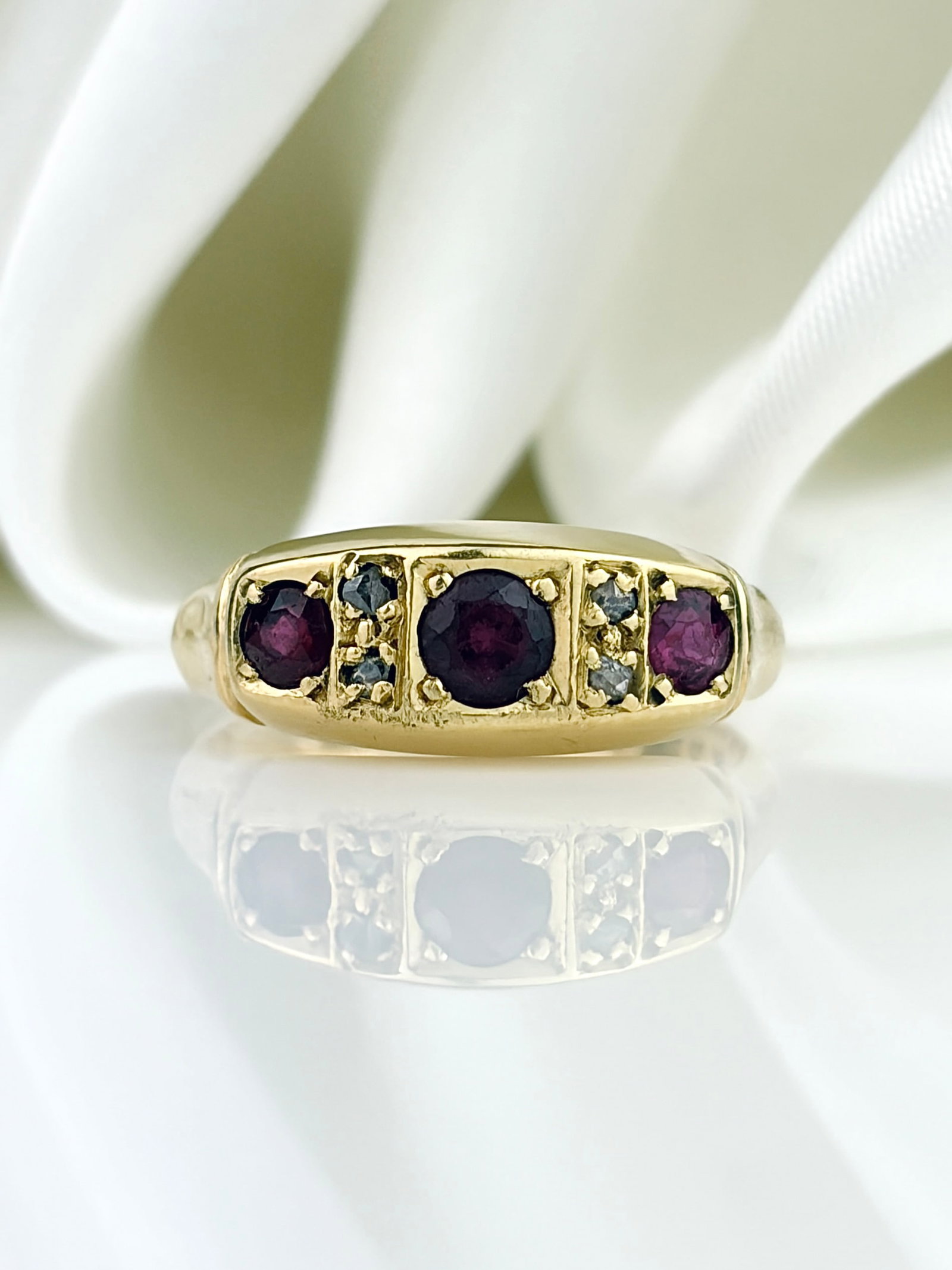 Antique Small Size 18ct Yellow Gold Ruby and Diamond 5 Stone Ring: Antique Small Size 18ct Yellow Gold Ruby and Diamond 5 Stone Ring A perfect pinky ring!