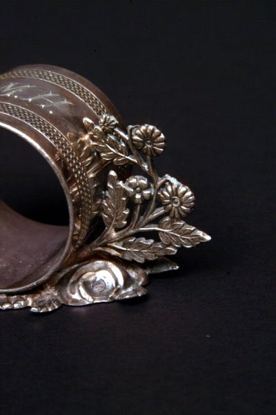 Two Victorian Figural Napkin Rings - 4