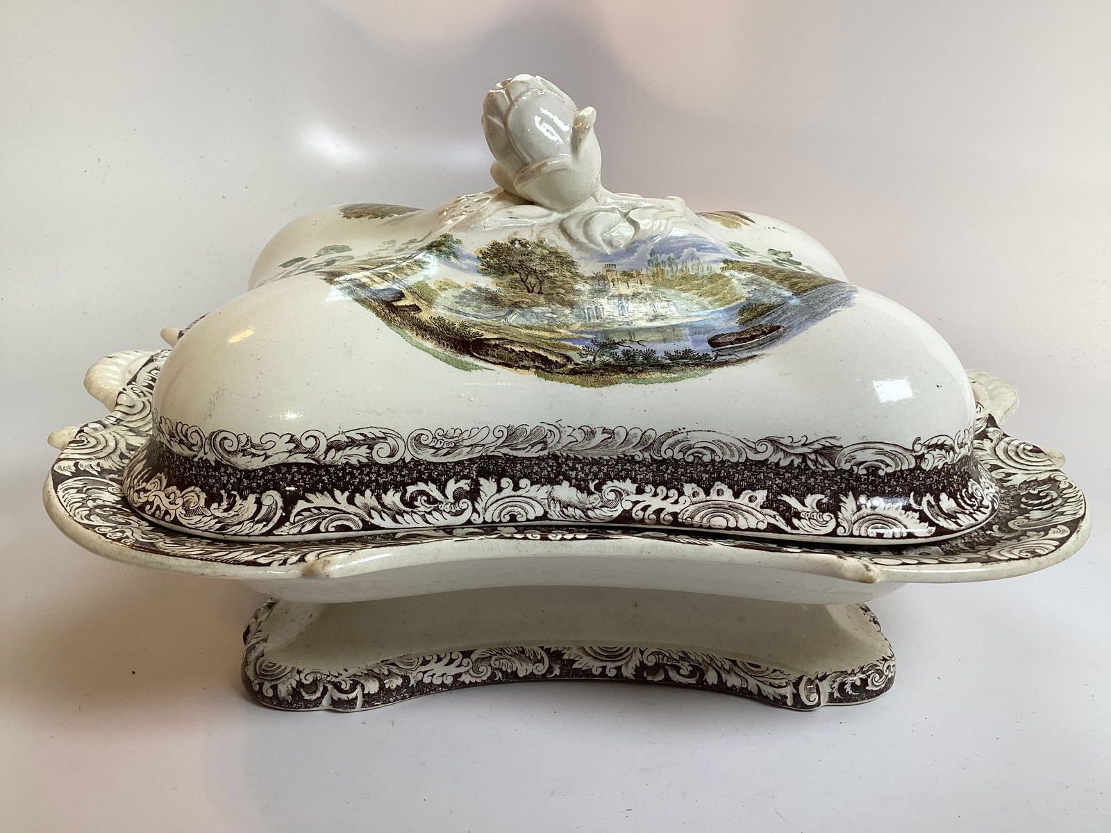 Large English Staffordshire Polychrome Transferware Covered Vegetable Dish (1 of 4)