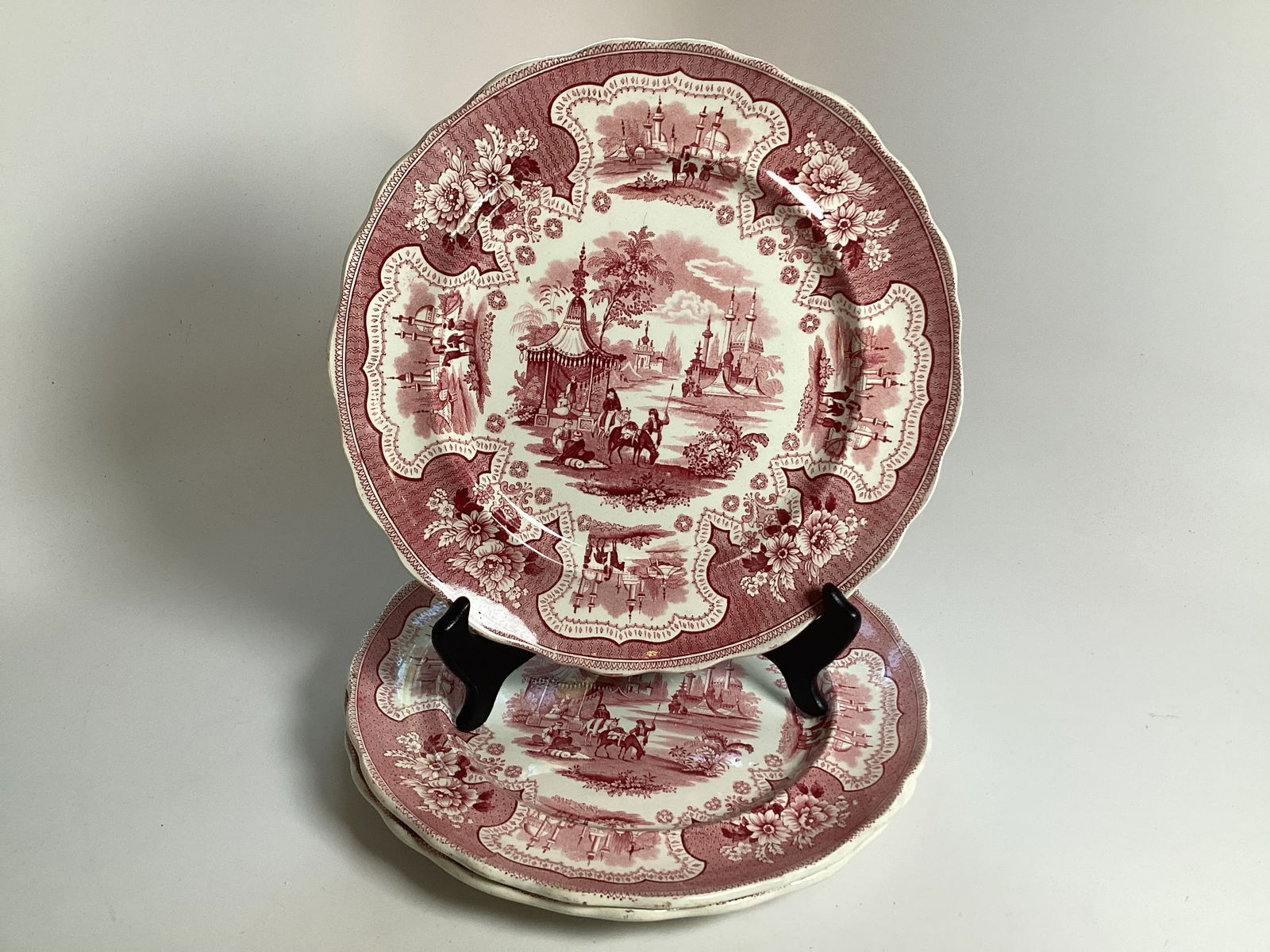Set 3 English Staffordshire Red Transferware Palestine Dinner Plates (1 of 2)