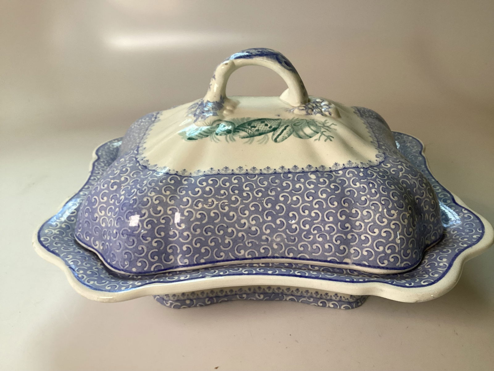 English Staffordshire Blue and Green Transferware Covered Vegetable (1 of 5)